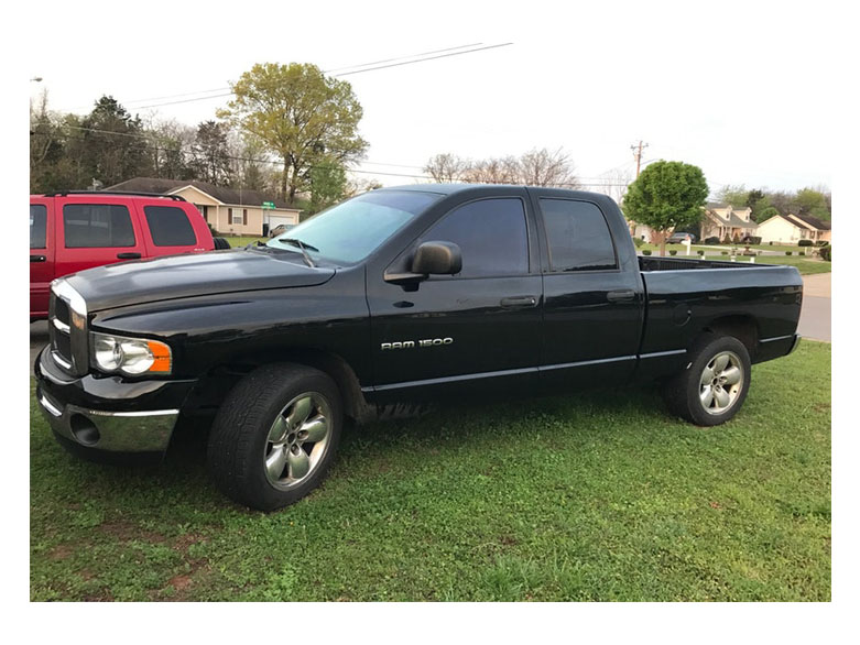 2004 Dodge Ram 1500 Pickup Truck