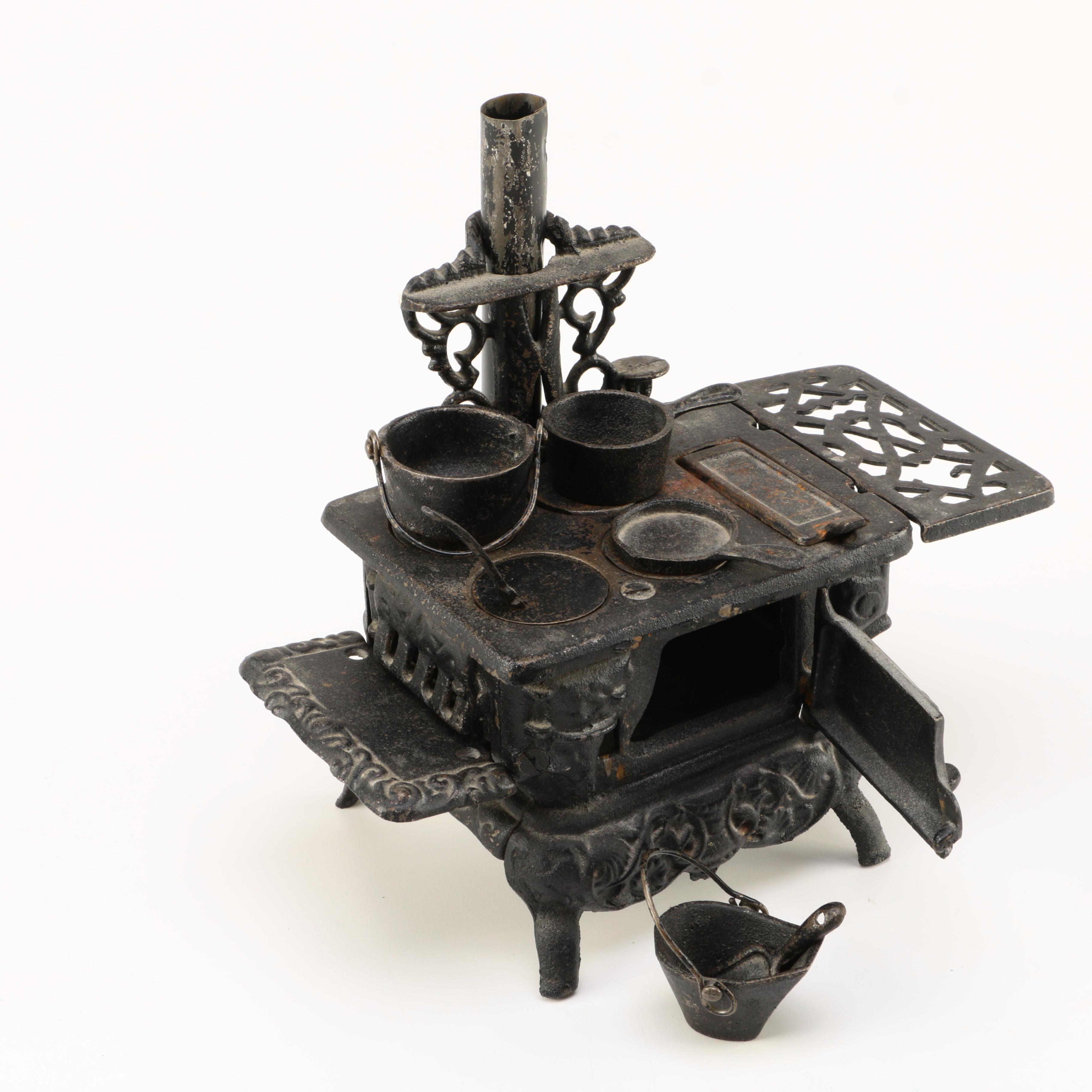 American Miniature Cast Iron Stove