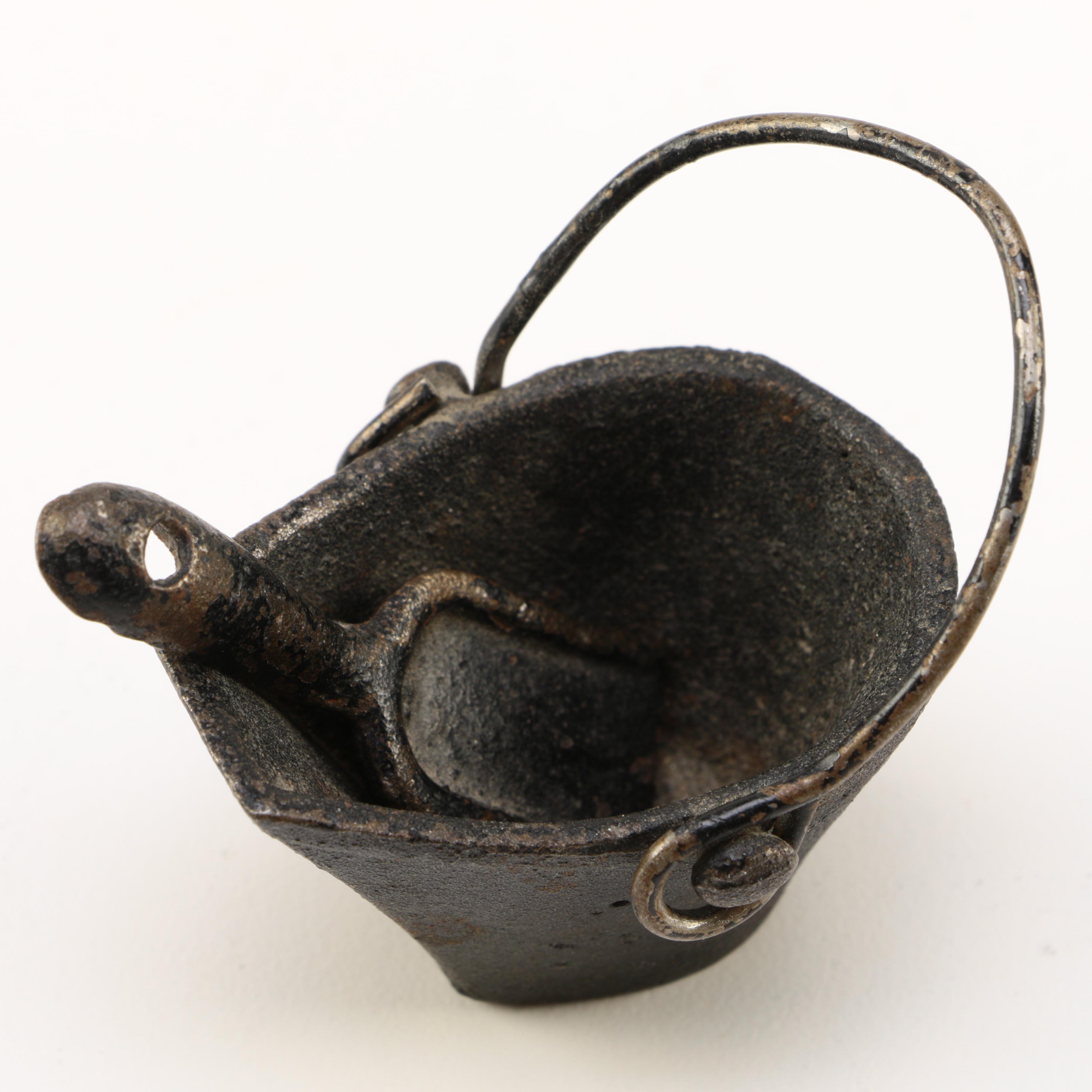 American Miniature Cast Iron Stove