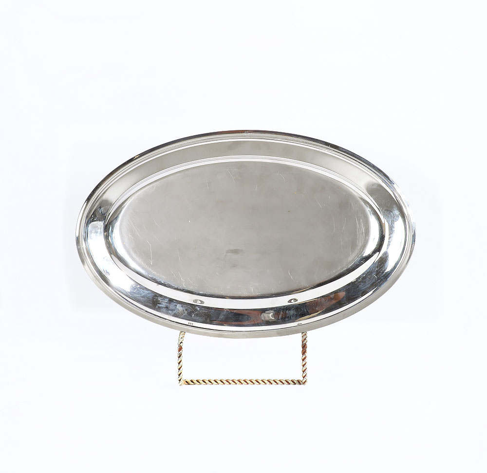 Assortment of Chargers and Tray