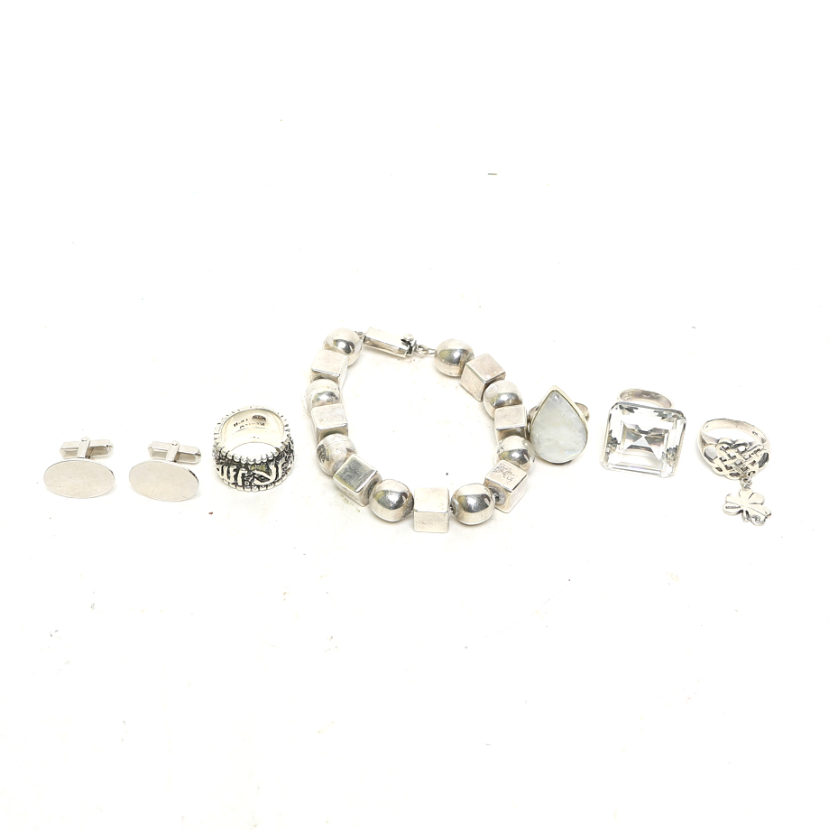 Selection of Sterling Silver Jewelry