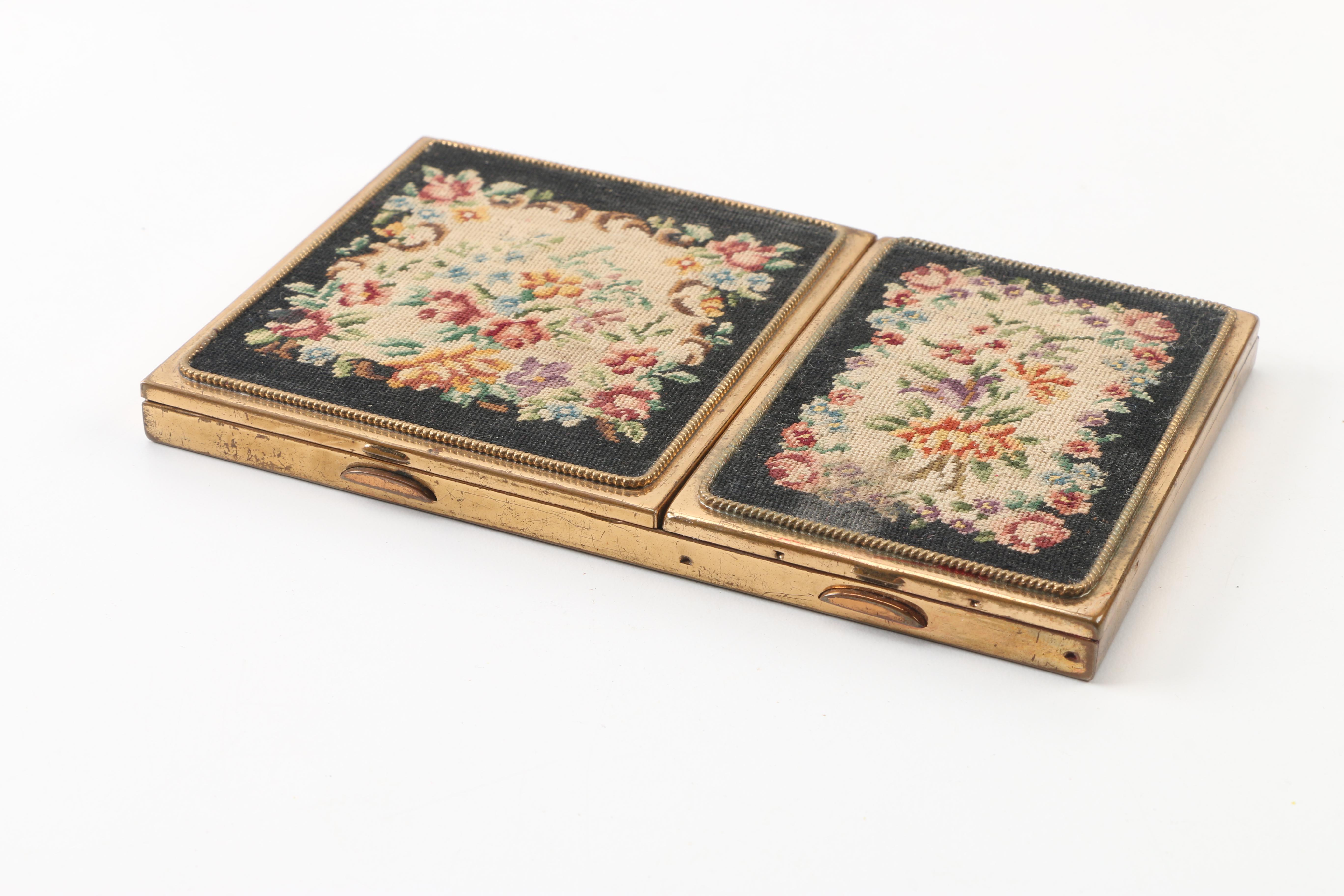 Collection of Vintage Vanity Pieces