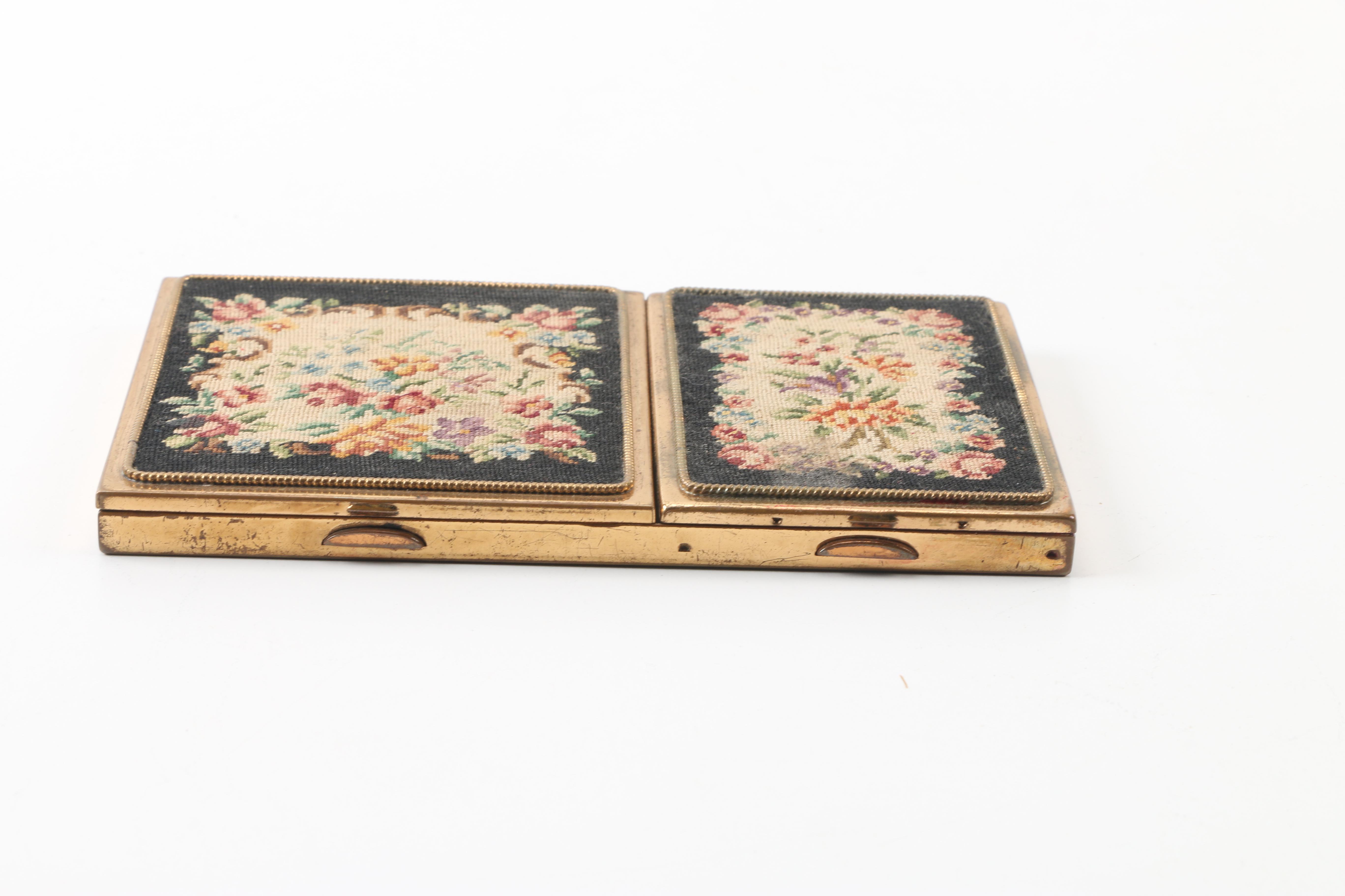 Collection of Vintage Vanity Pieces