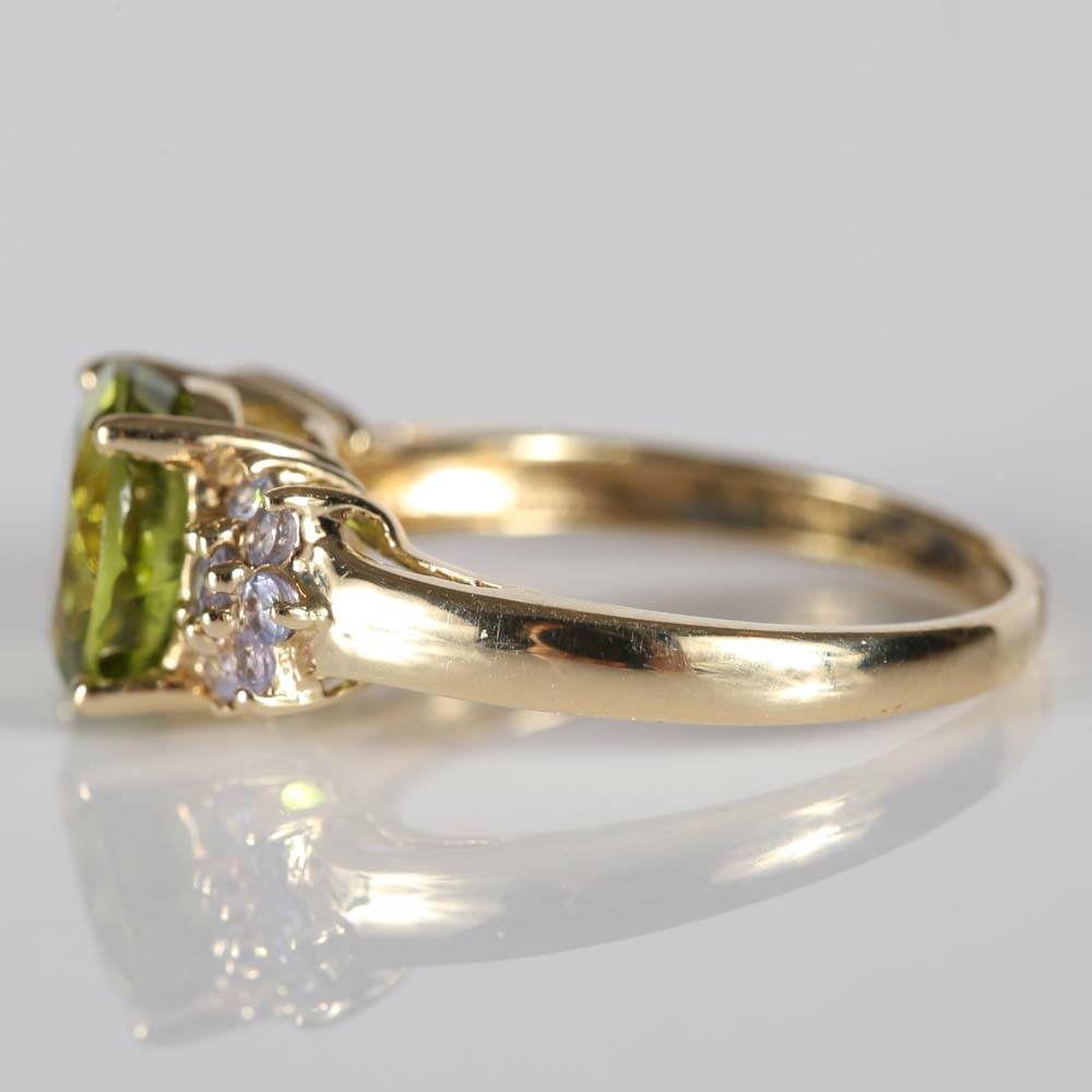 14K Yellow Gold Peridot and Tanzanite Ring