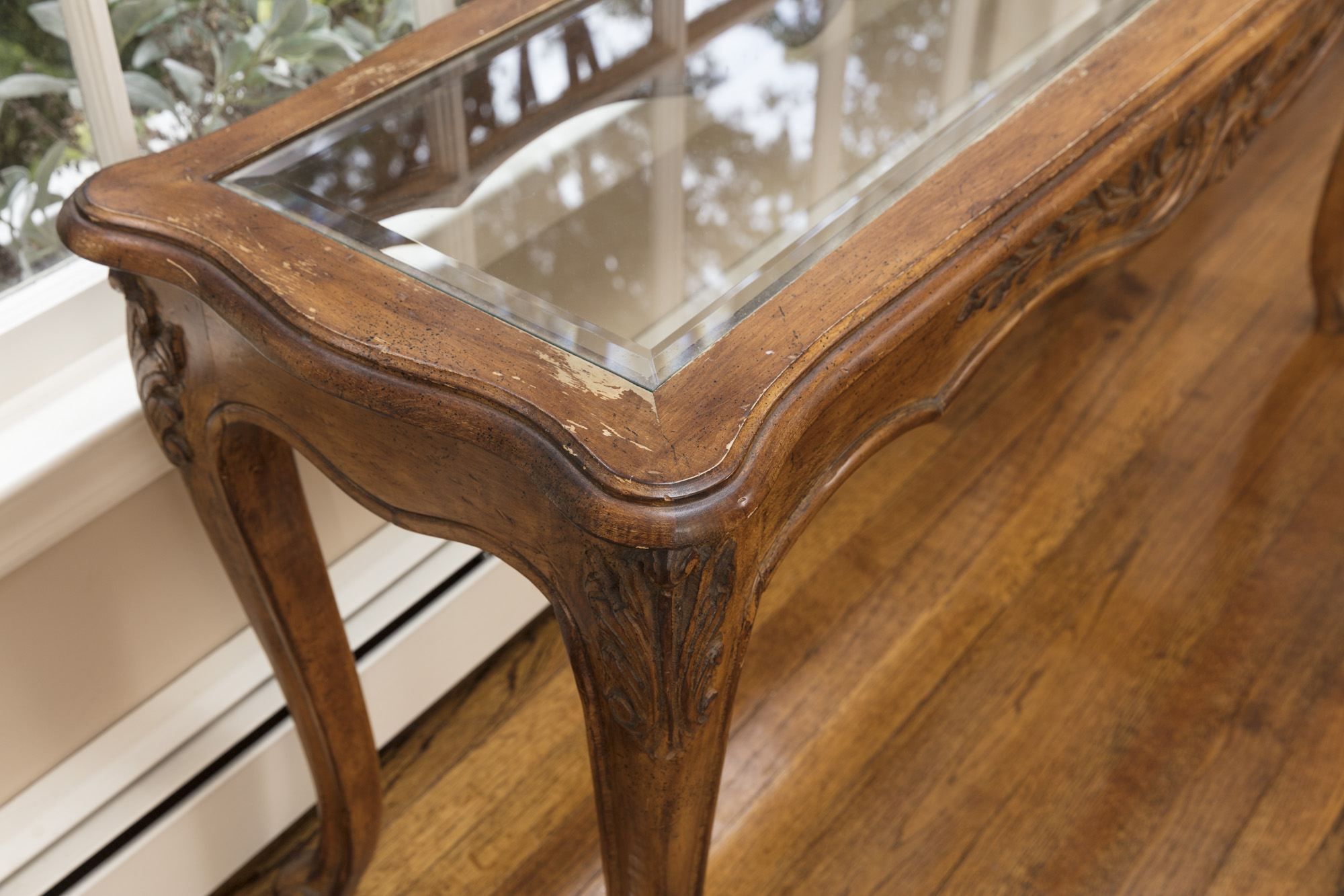 Rococo Style Glass-Topped Sofa Table with Two Footstools