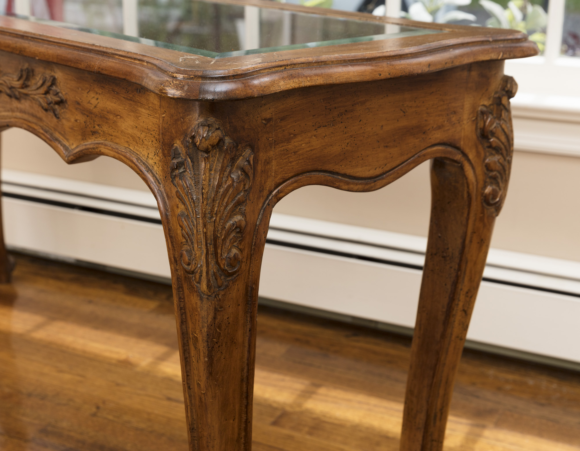 Rococo Style Glass-Topped Sofa Table with Two Footstools