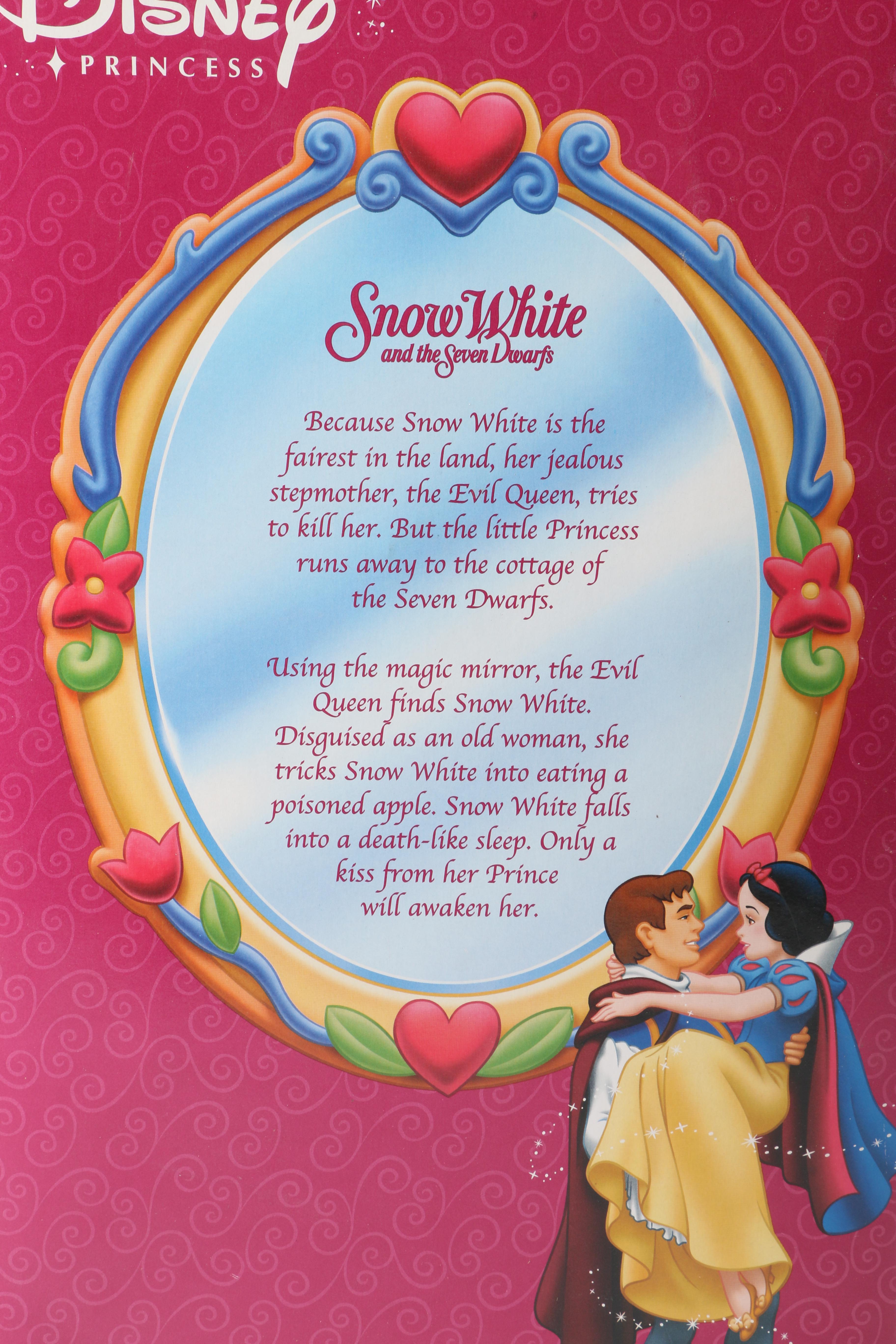 Disney Princess Snow White and Jasmine Porcelain Dolls