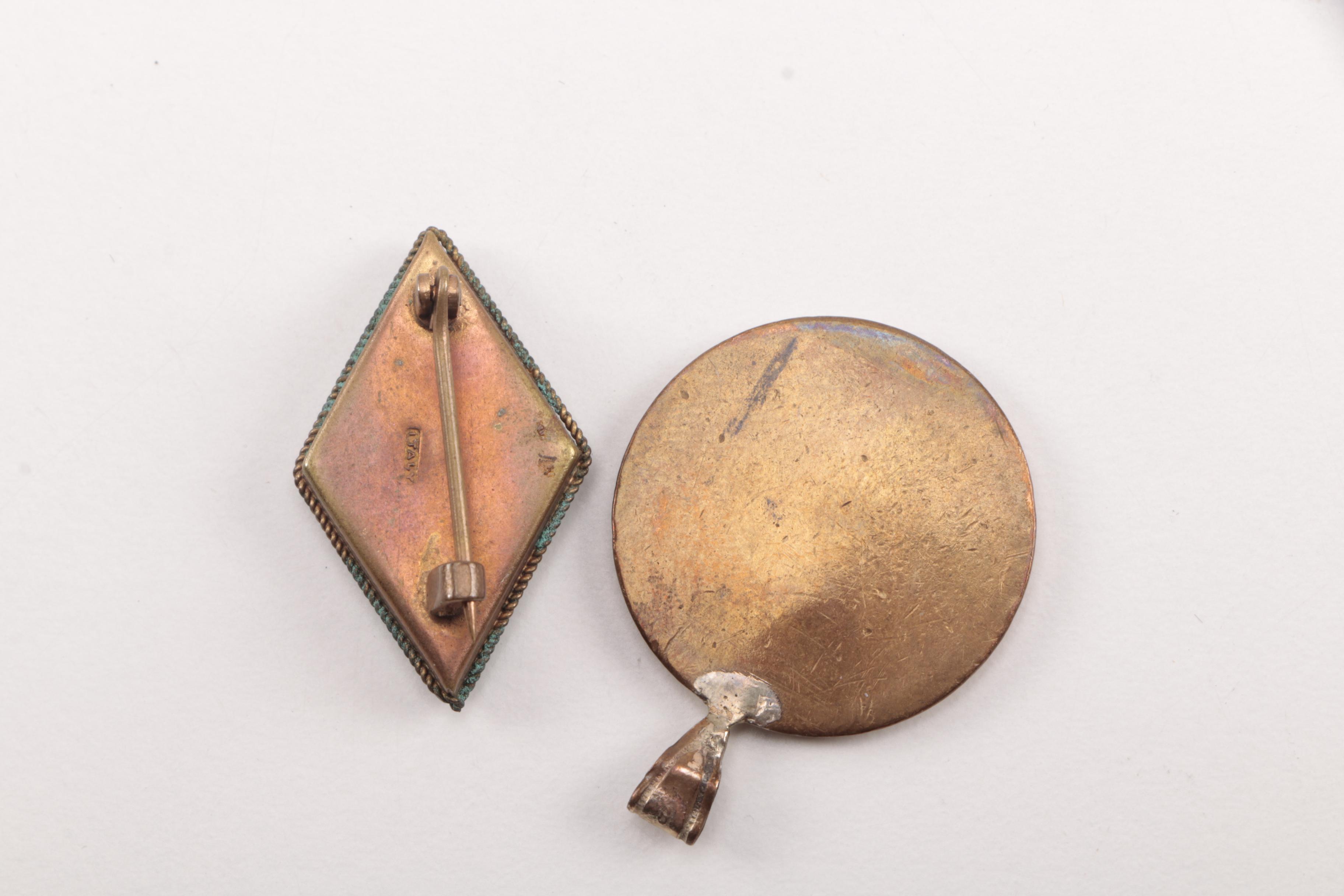 Assortment of Gold Tone Jewelry