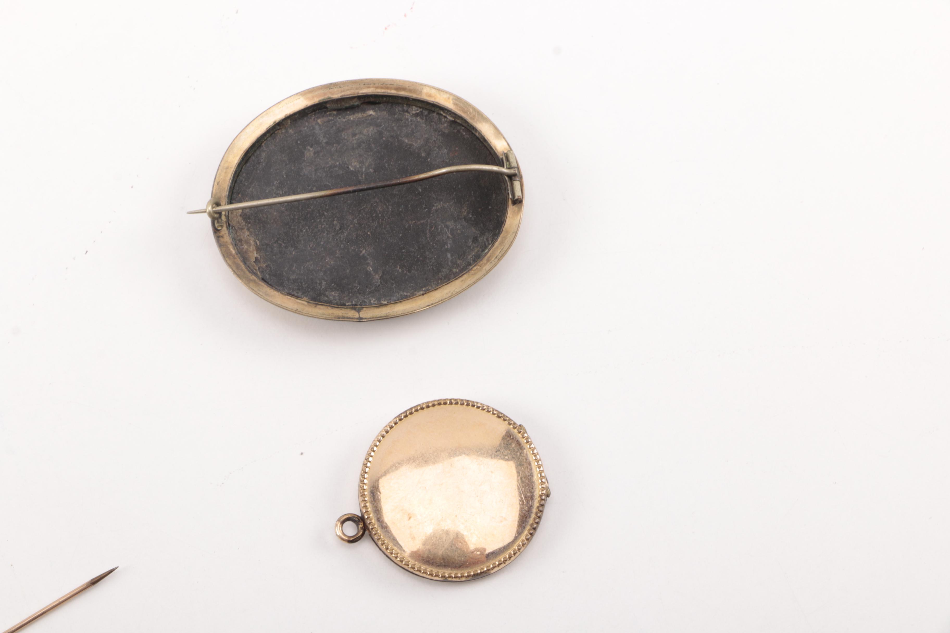 Assortment of Gold Tone Jewelry