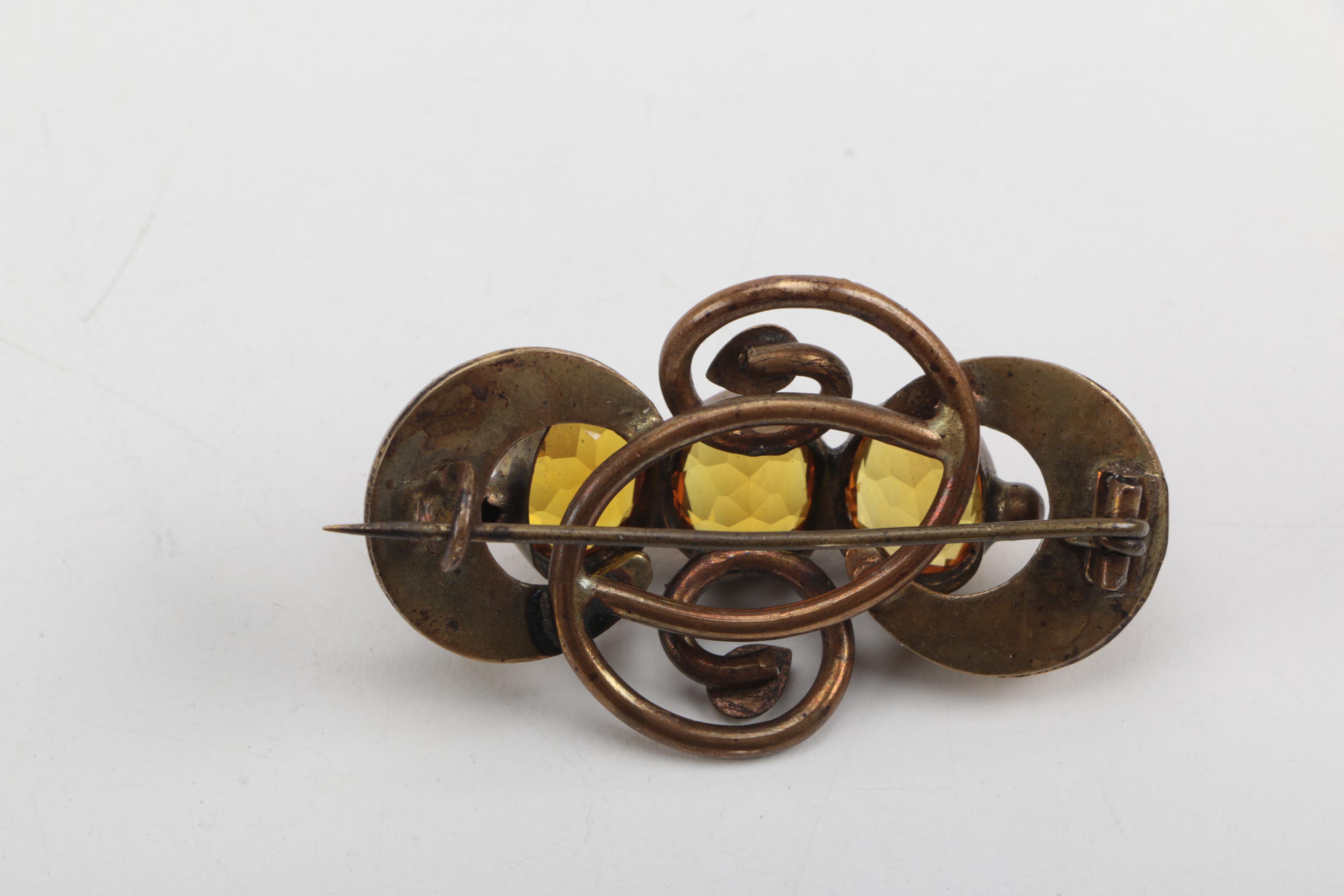 Vintage Gold Tone Necklace and Brooch