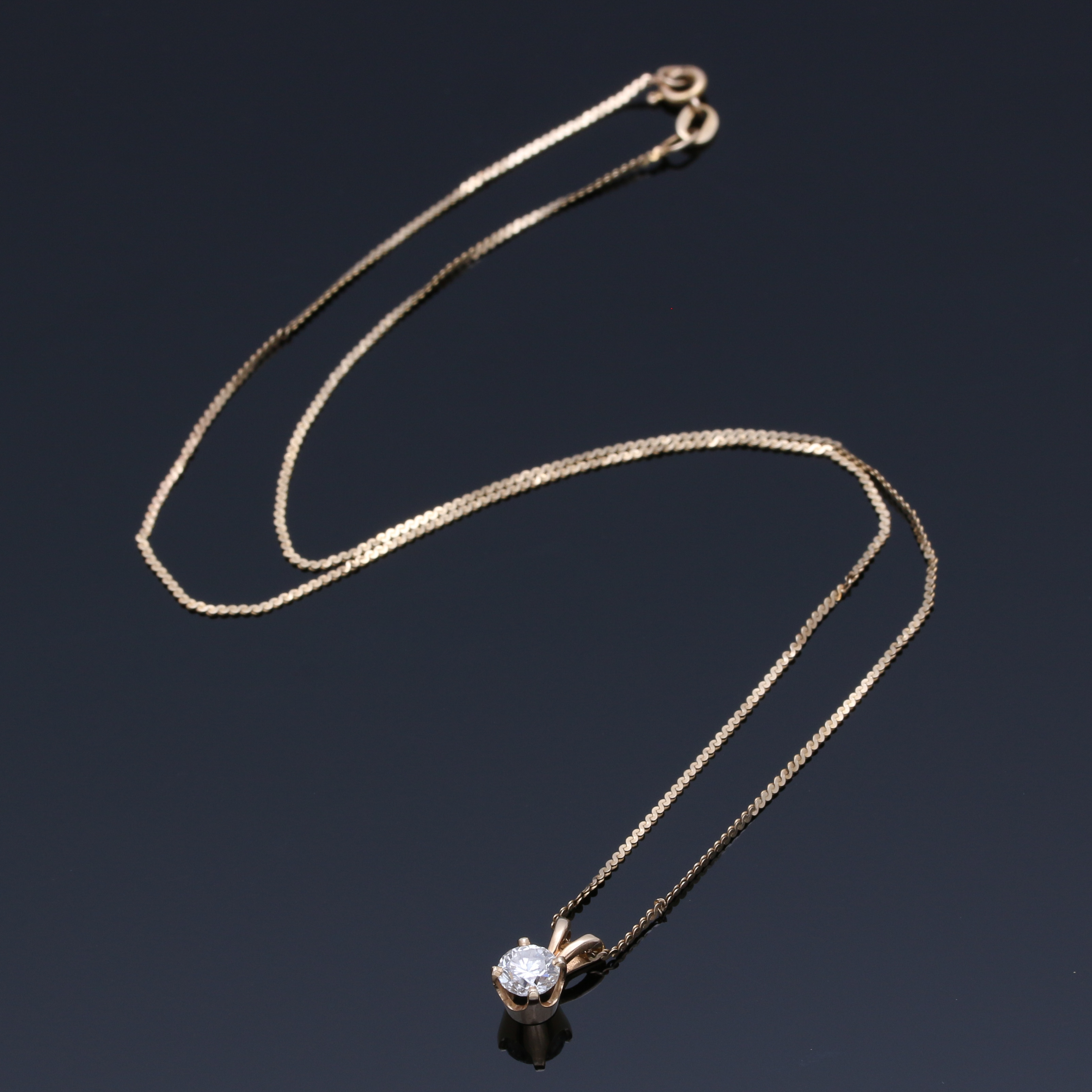 14K Yellow Gold Diamond Pendant Necklace