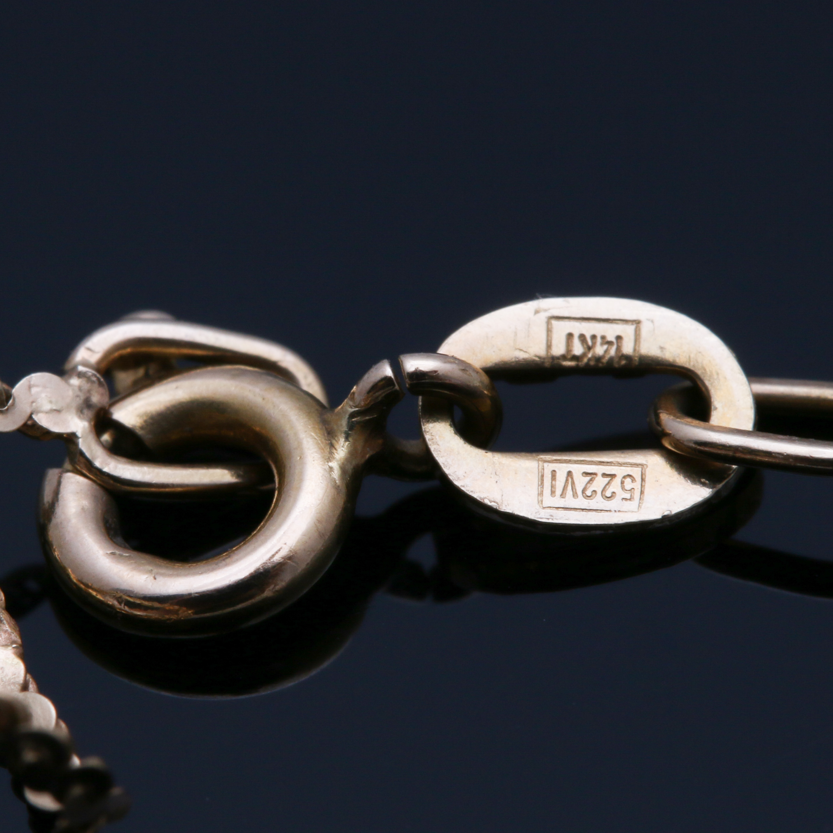 14K Yellow Gold Diamond Pendant Necklace