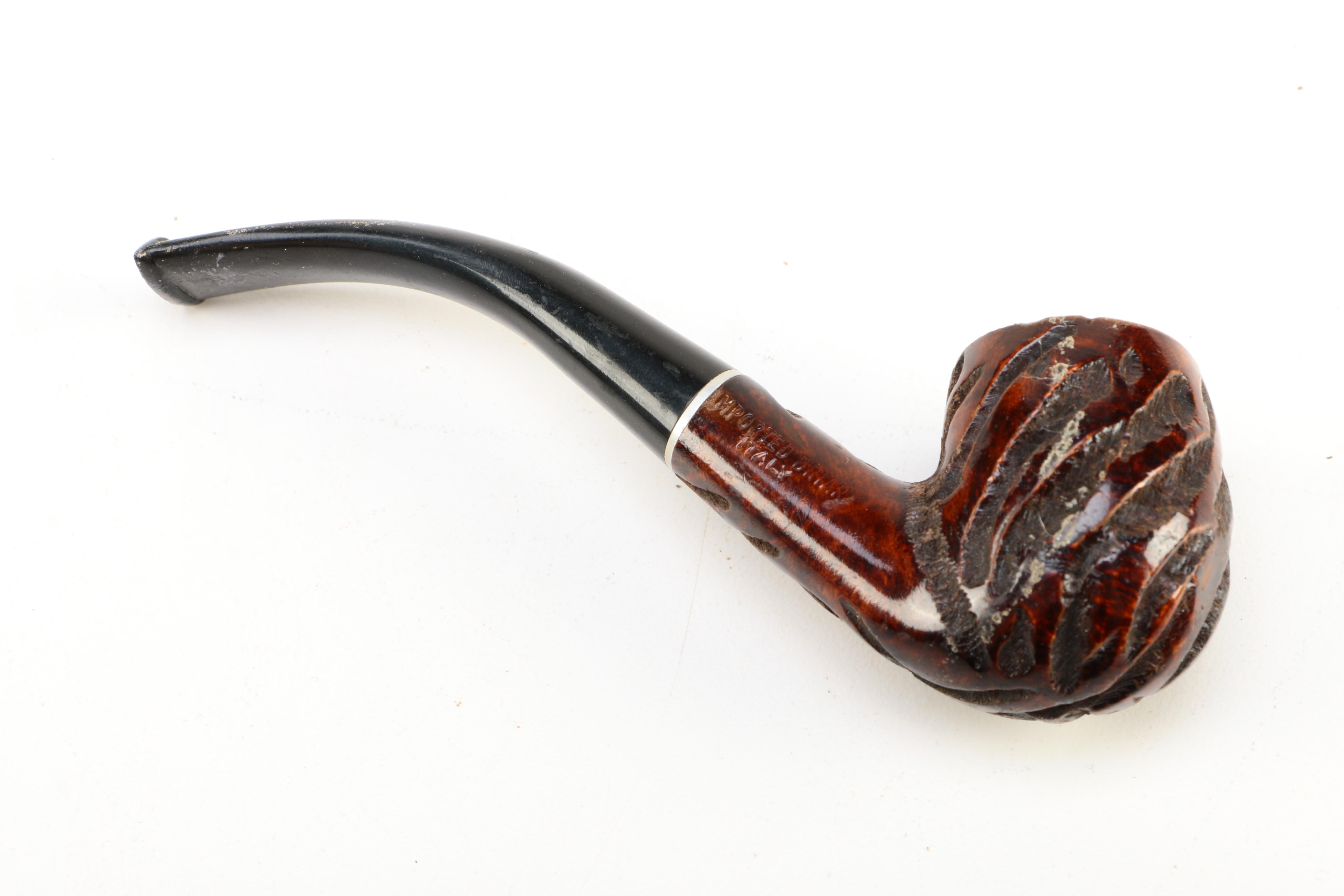 Oak Humidor With Smoking Pipes