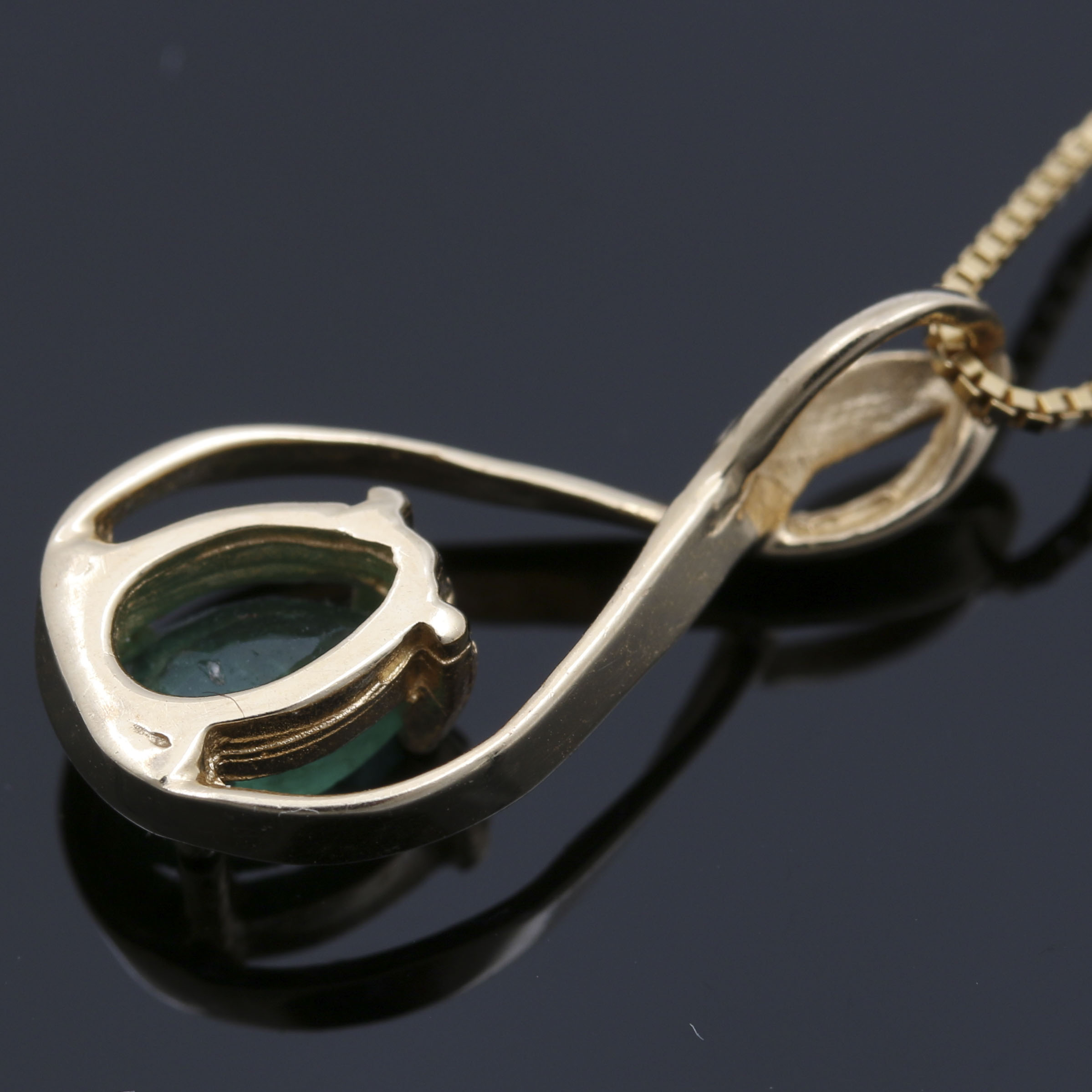 10K and 14K Yellow Gold Emerald Pendant Necklace