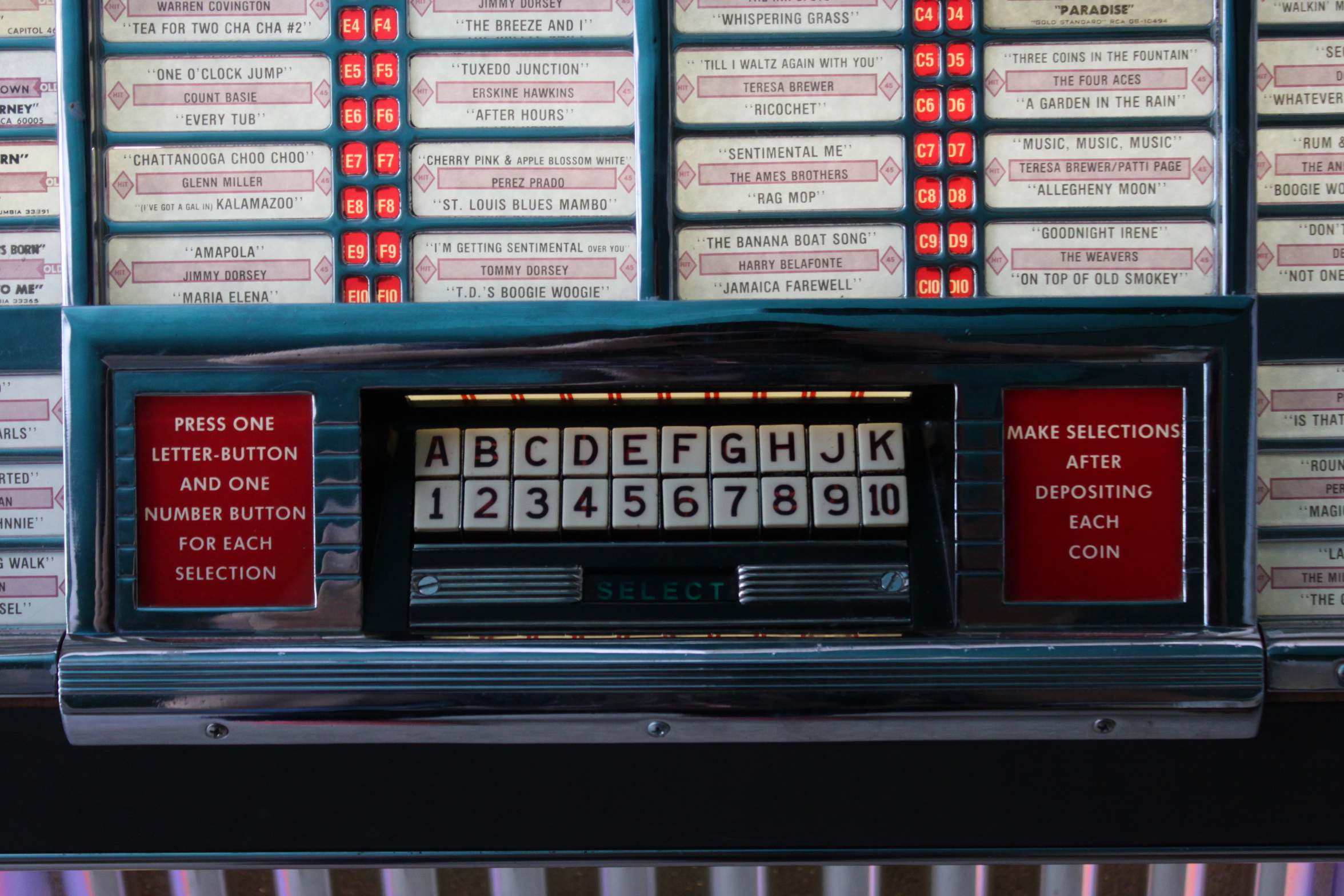 Vintage "100 Select-o-matic" Jukebox by Seeburg