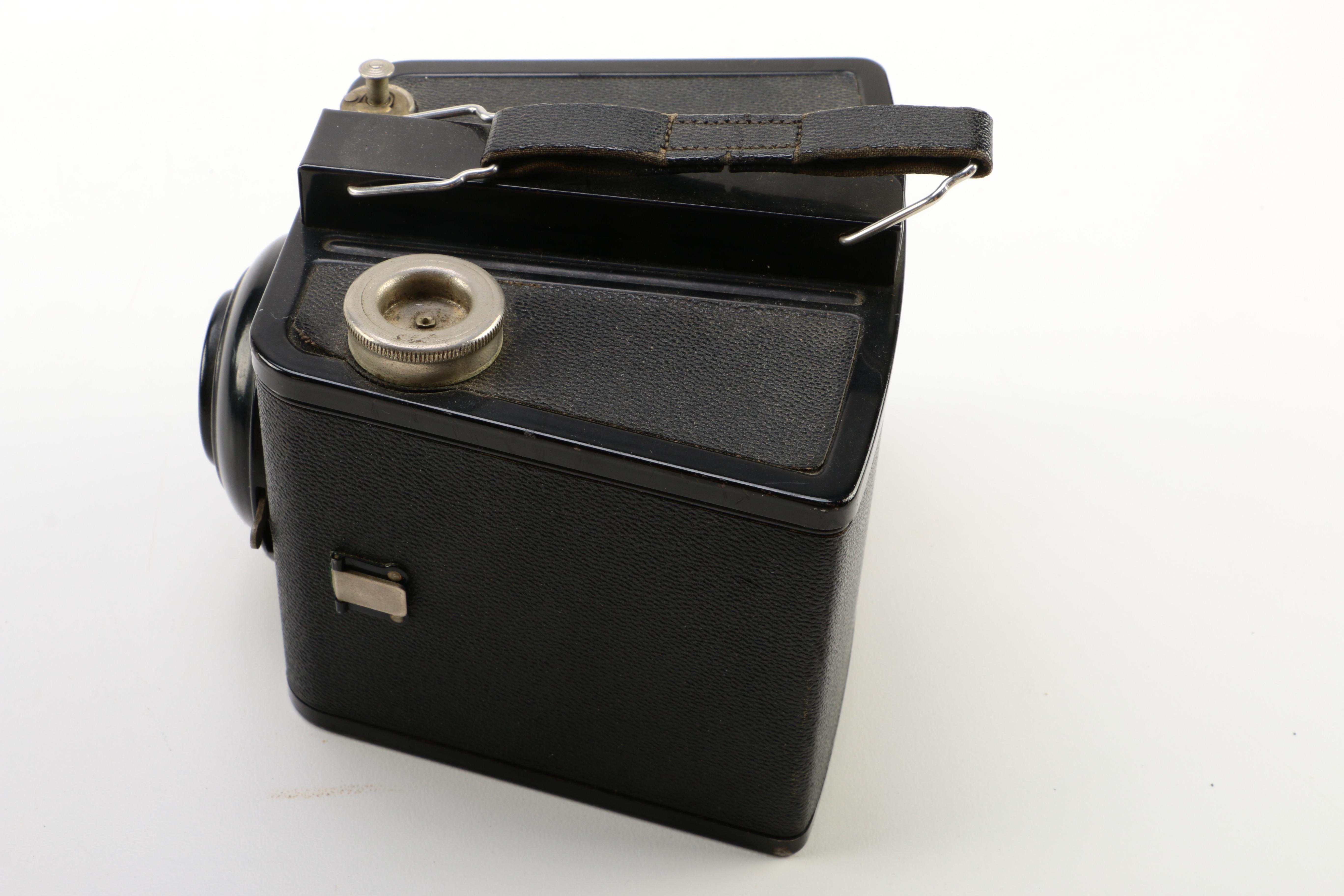 Assortment of Vintage Camera's
