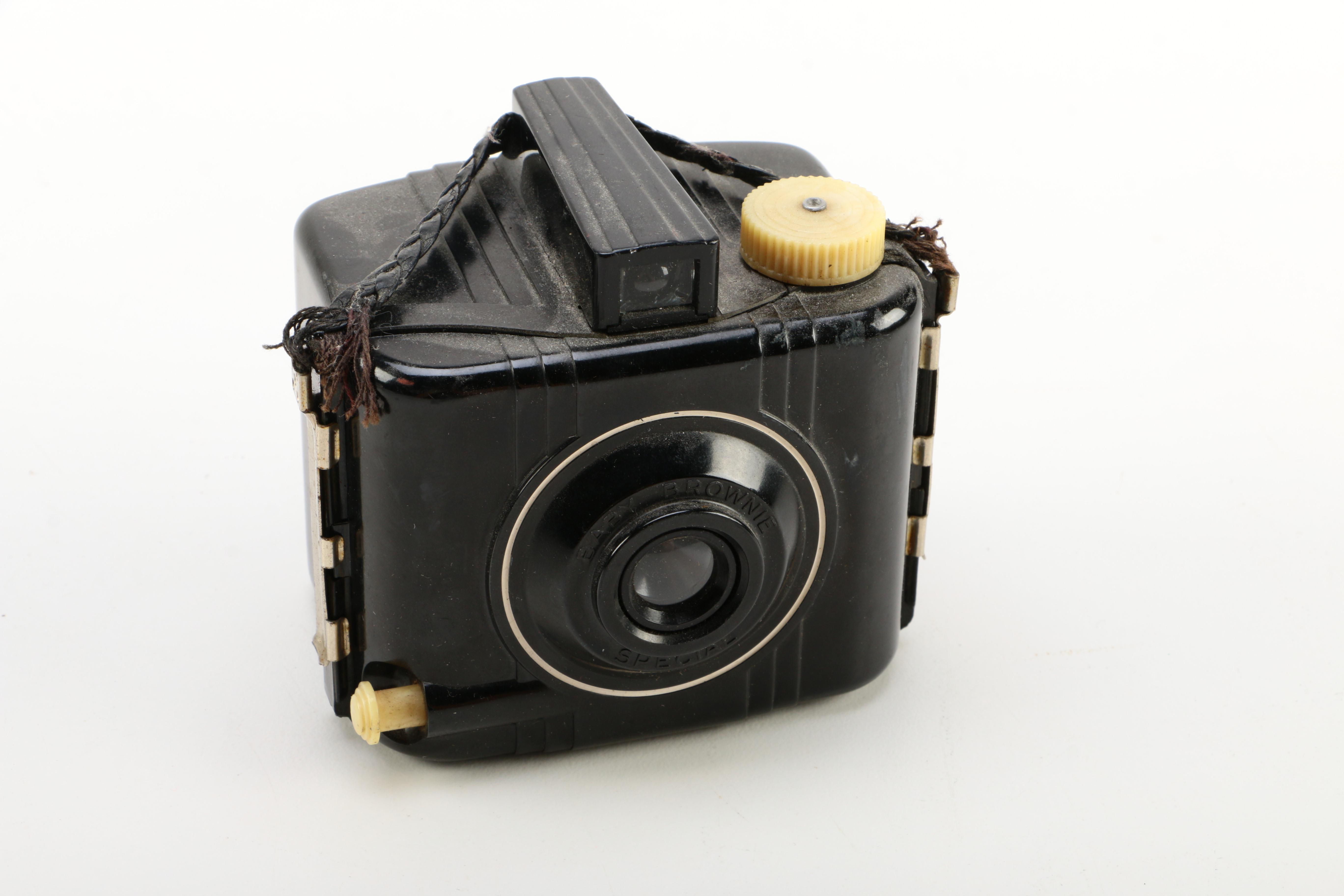 Assortment of Vintage Camera's