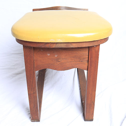 Vintage Retail Shoe Salesman's Fitting Stool