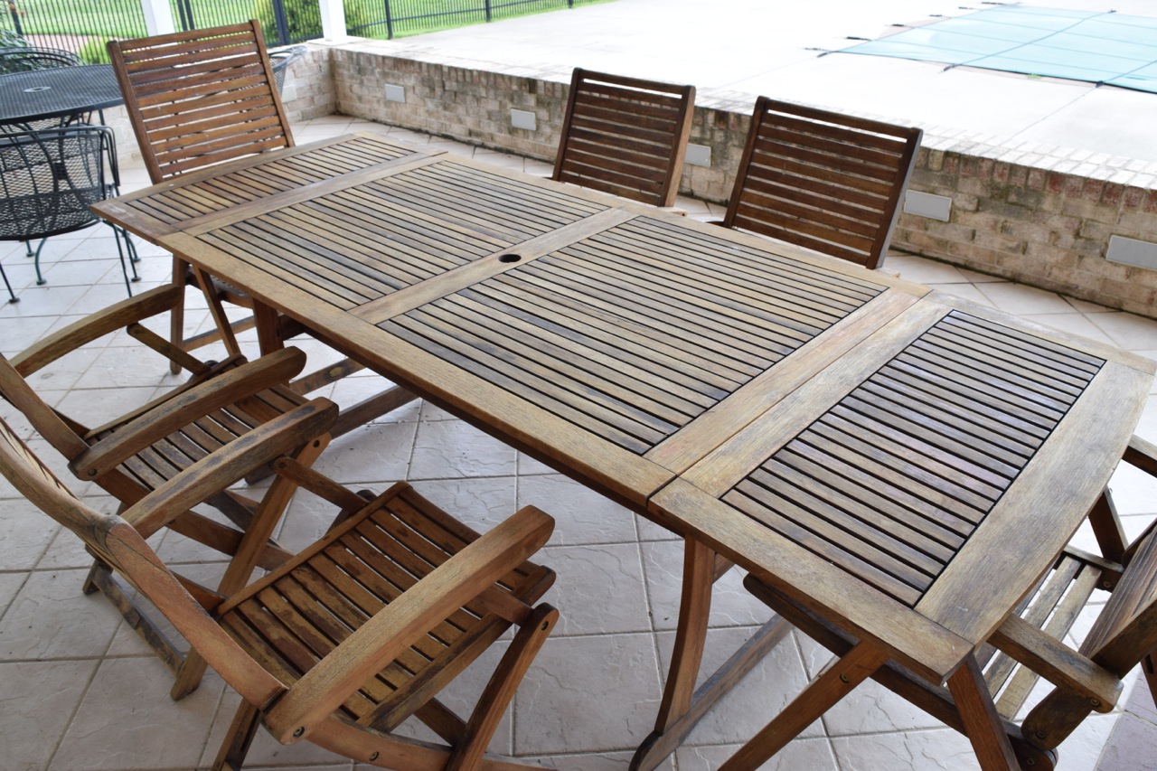 Teak Patio Dining Set by Jutlandia