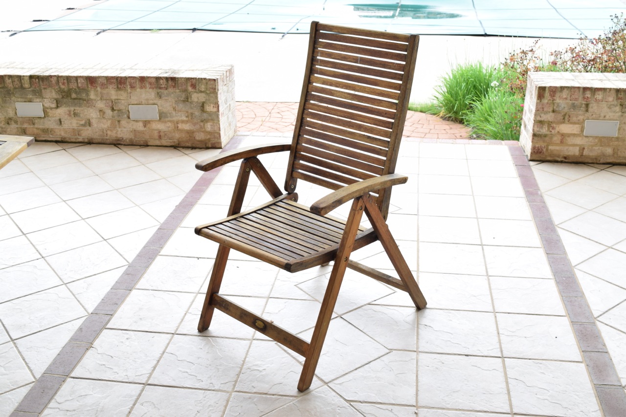 Teak Patio Dining Set by Jutlandia