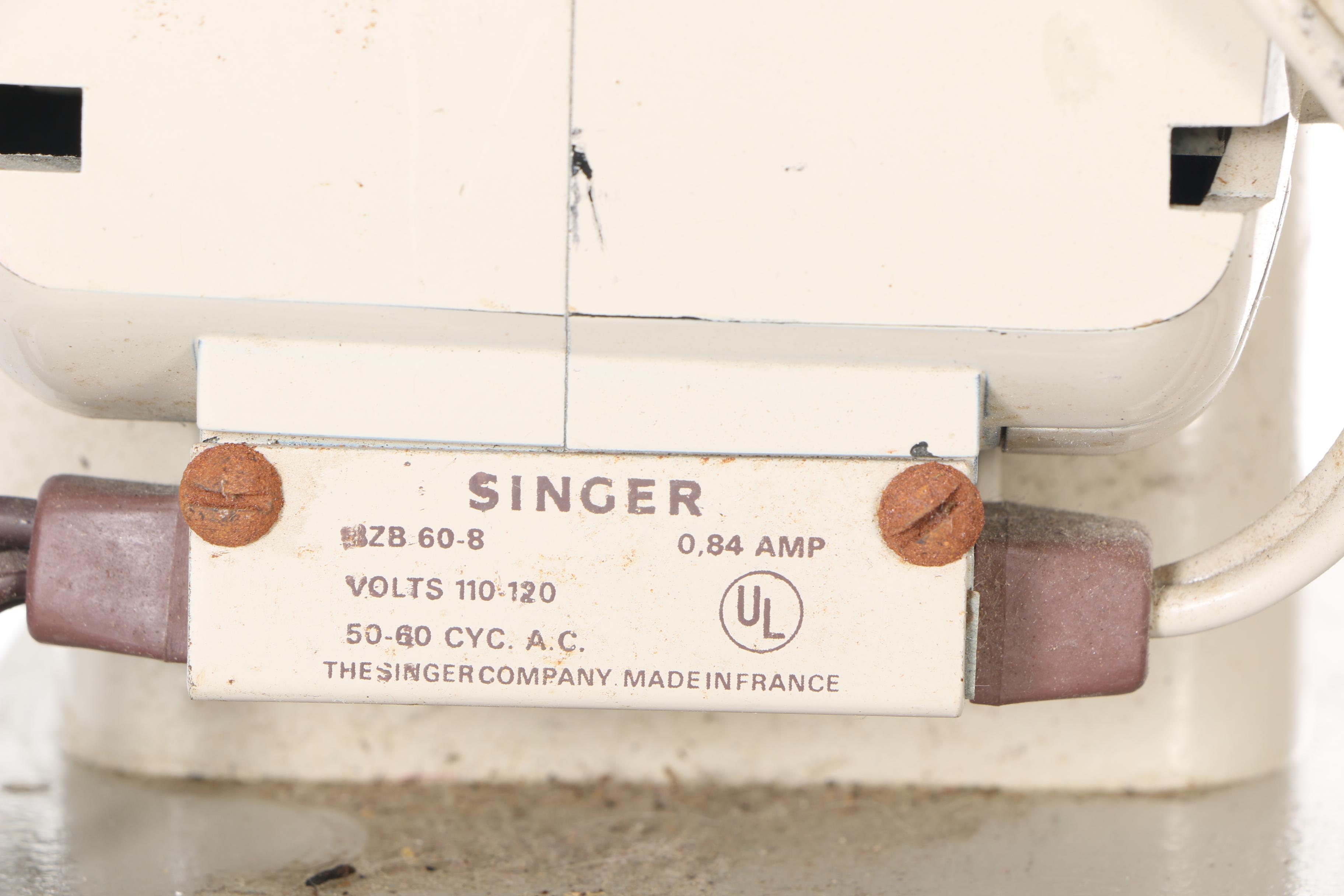 Vintage Singer Sewing Machine
