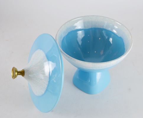 Vintage Hull Lidded Pottery Candy Dish