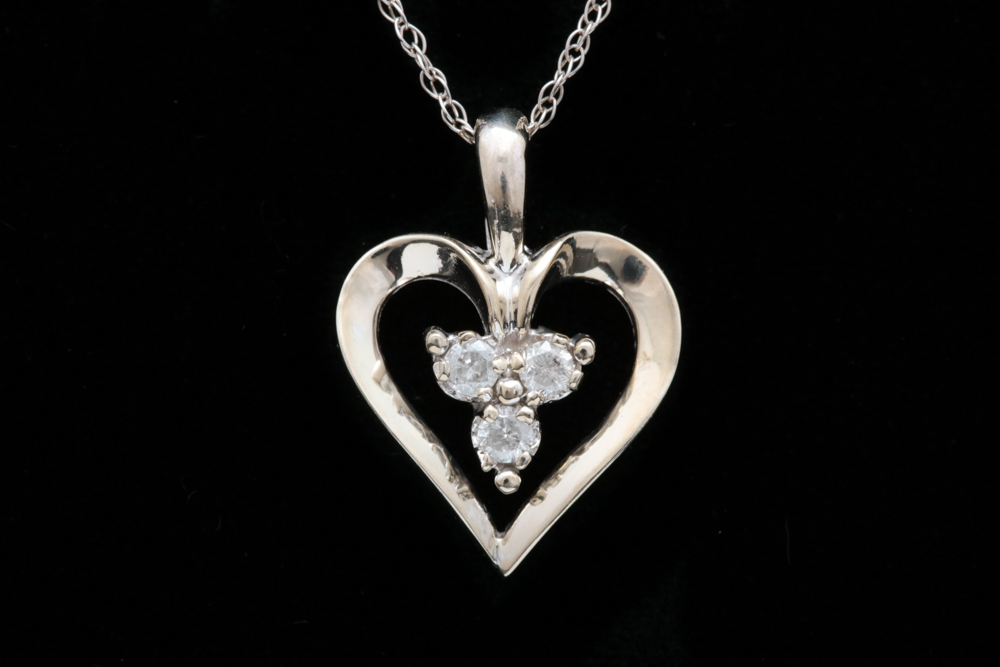 10K White Gold and Diamond Heart Pendant with Chain