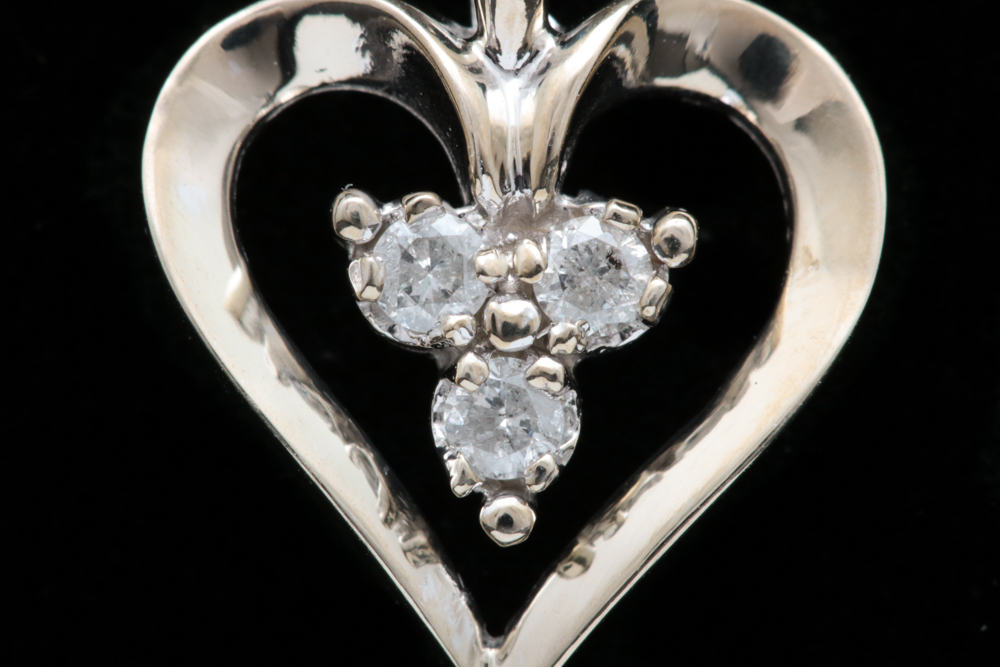 10K White Gold and Diamond Heart Pendant with Chain