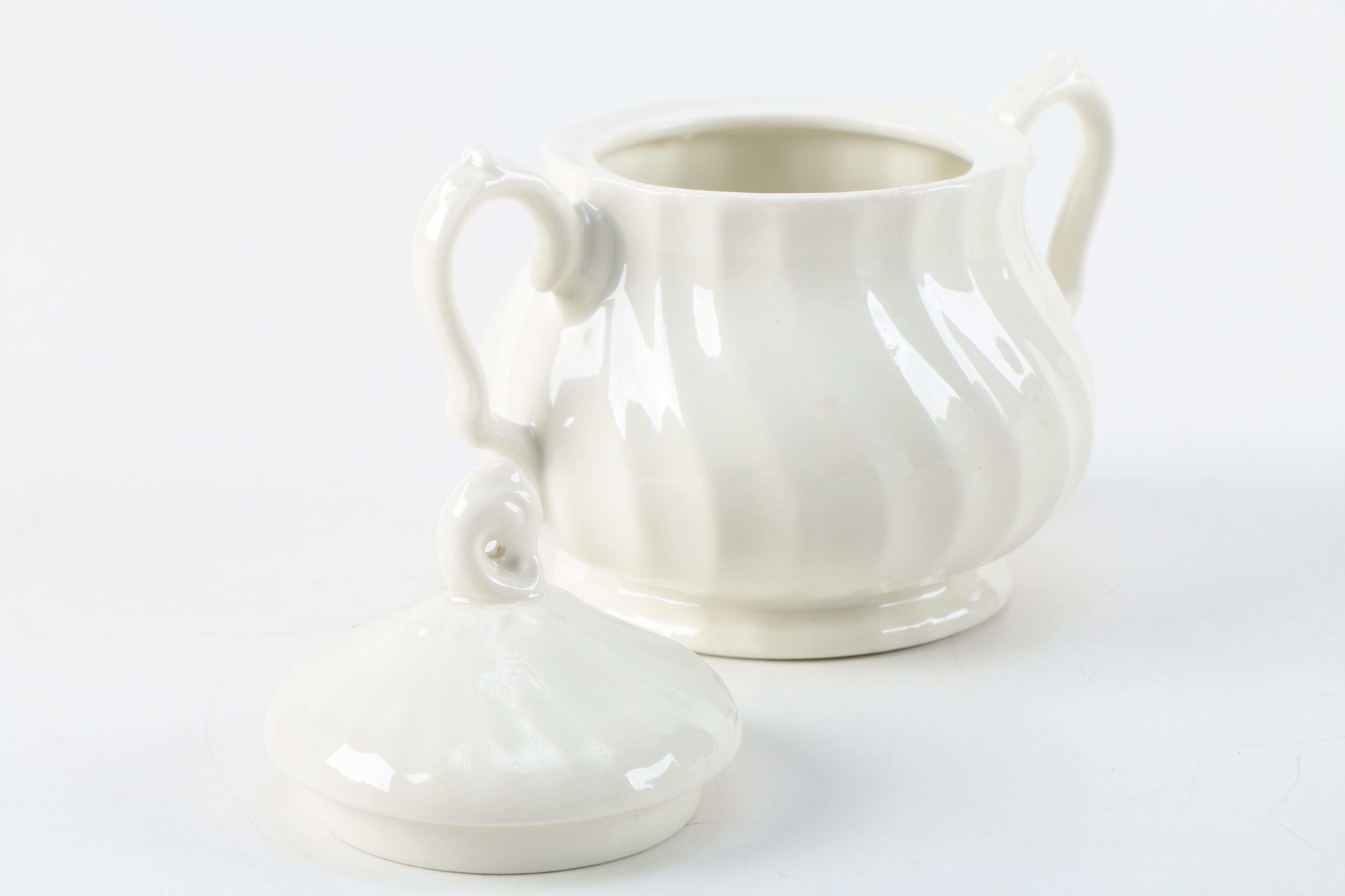 Johnson Brothers "Snowhite Recency" Tableware