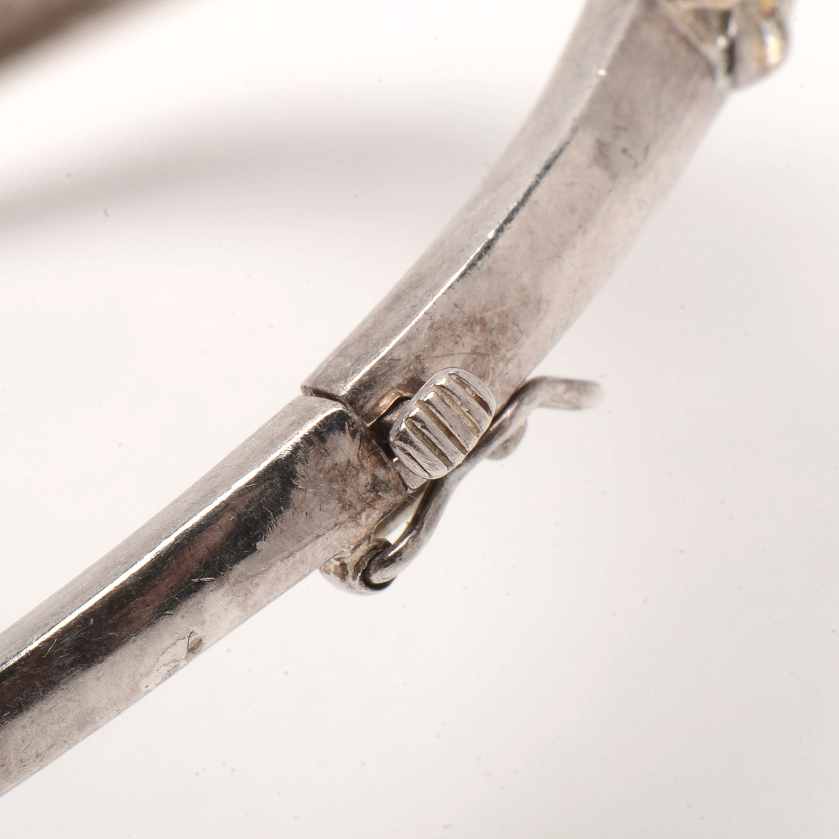 Sterling Silver Cubic Zirconia Plumeria Hawaiian Hinged Bracelet