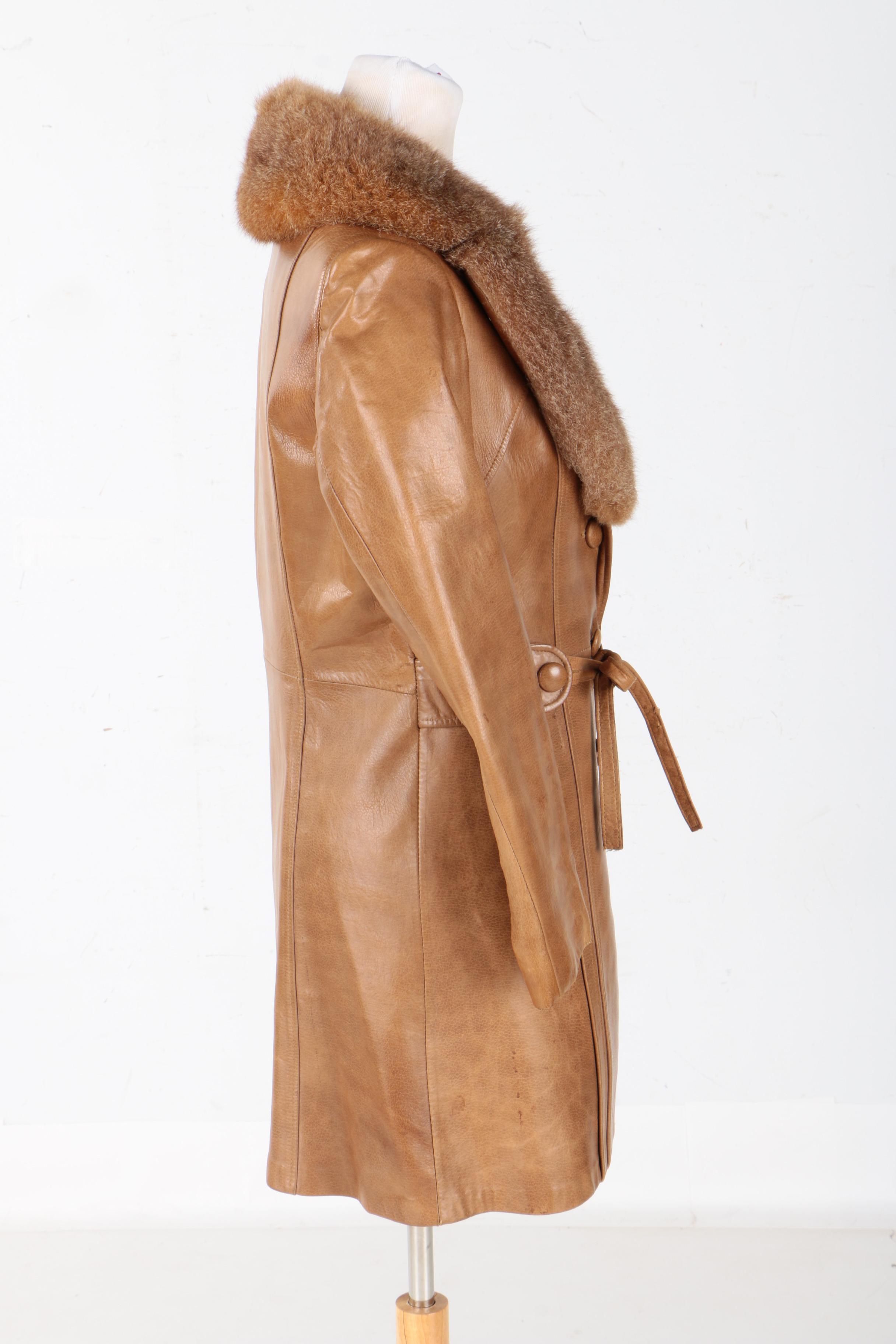 Lady Scully Leather Coat With Muskrat Collar