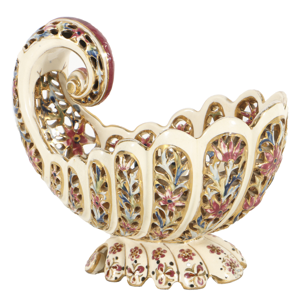 19th-Century Fischer J. Reticulated Ceramic Shell Console Bowl