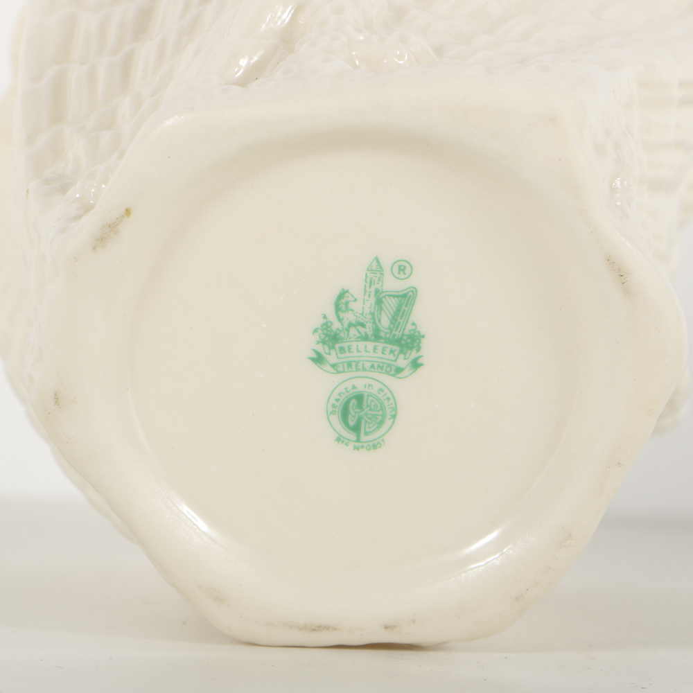 1965 Belleek Pottery "Tridacna" Porcelain Jug and Bowl