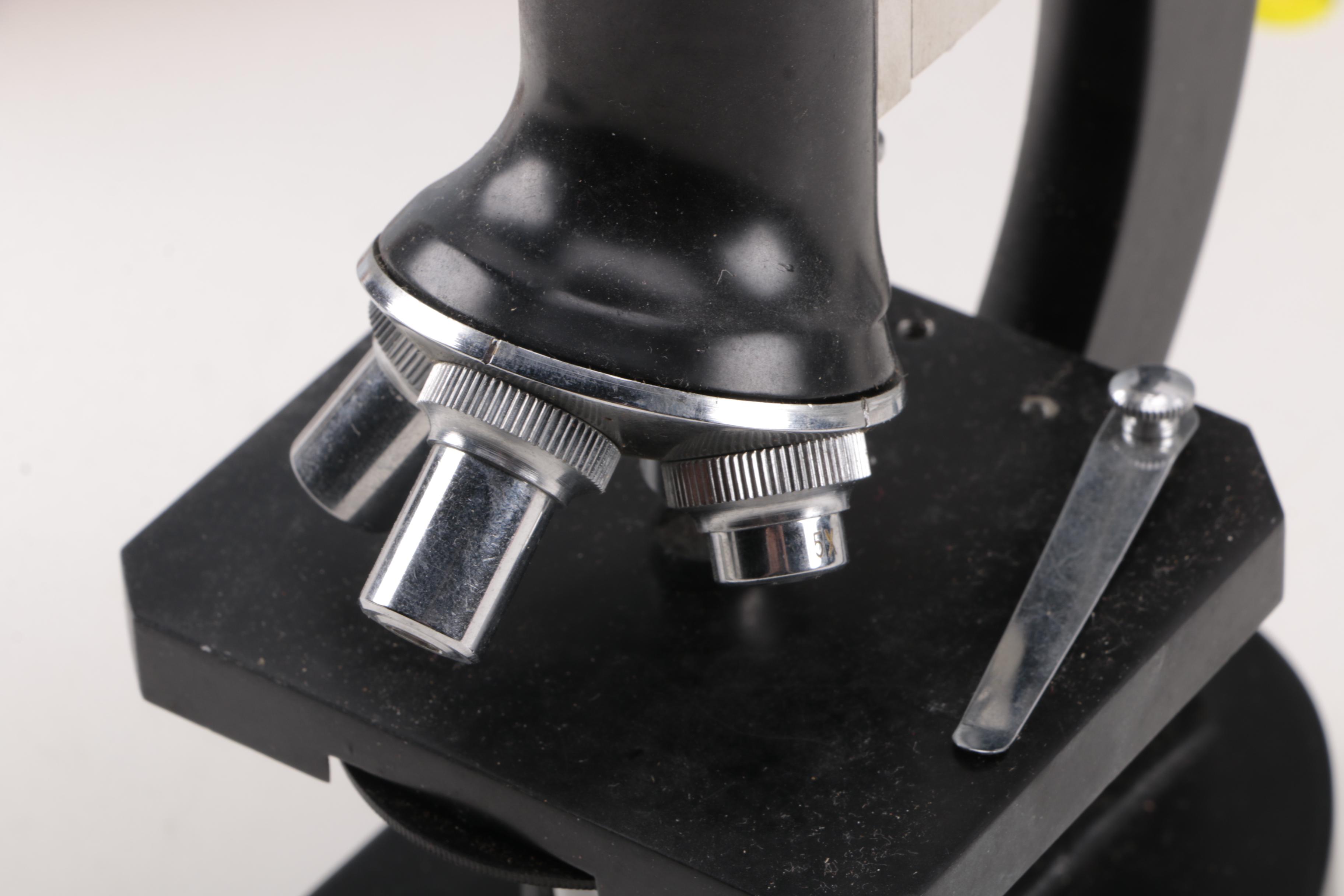 Tasco Deluxe Microscope Kit