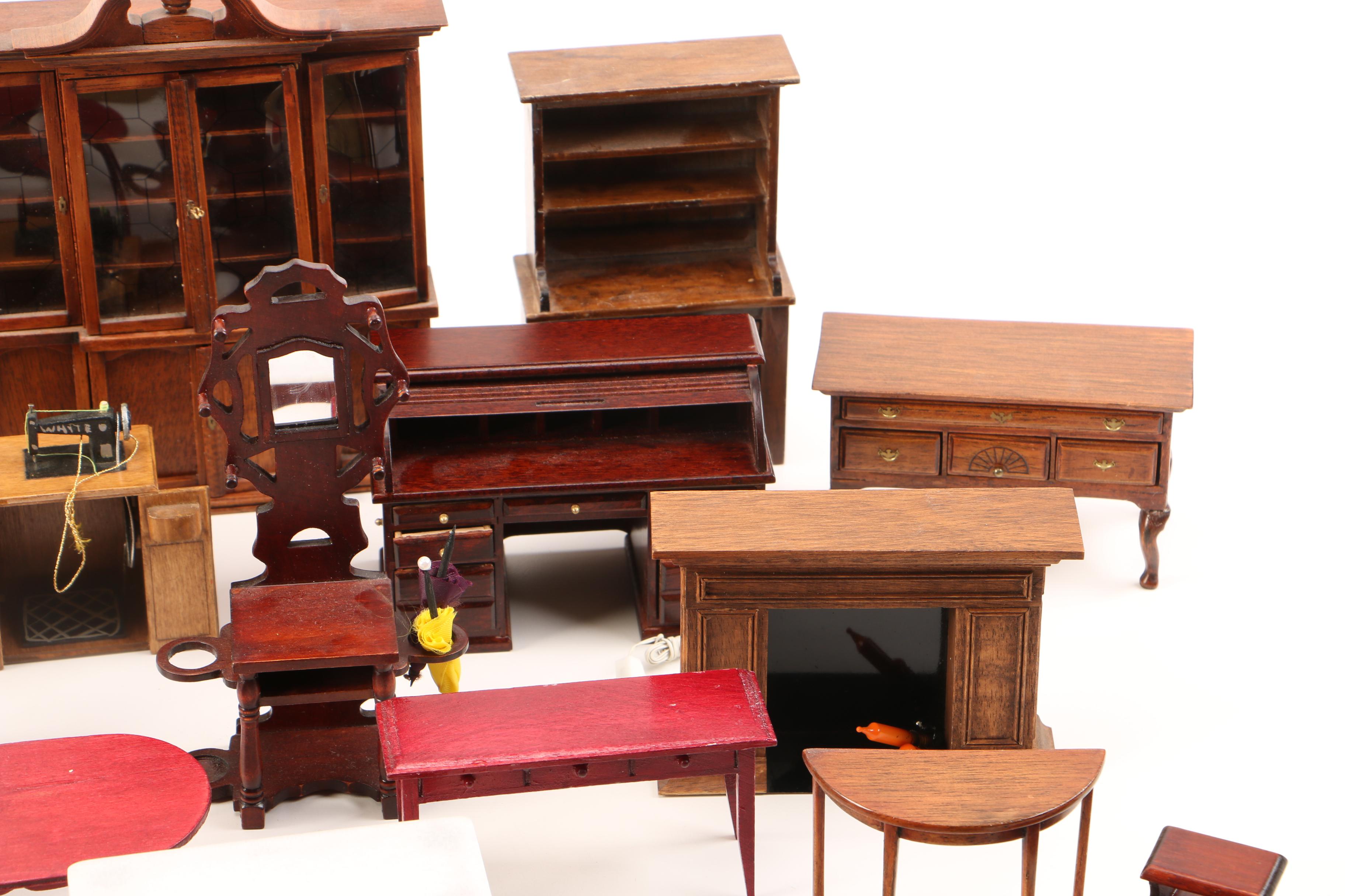 Assorted Doll House Furniture