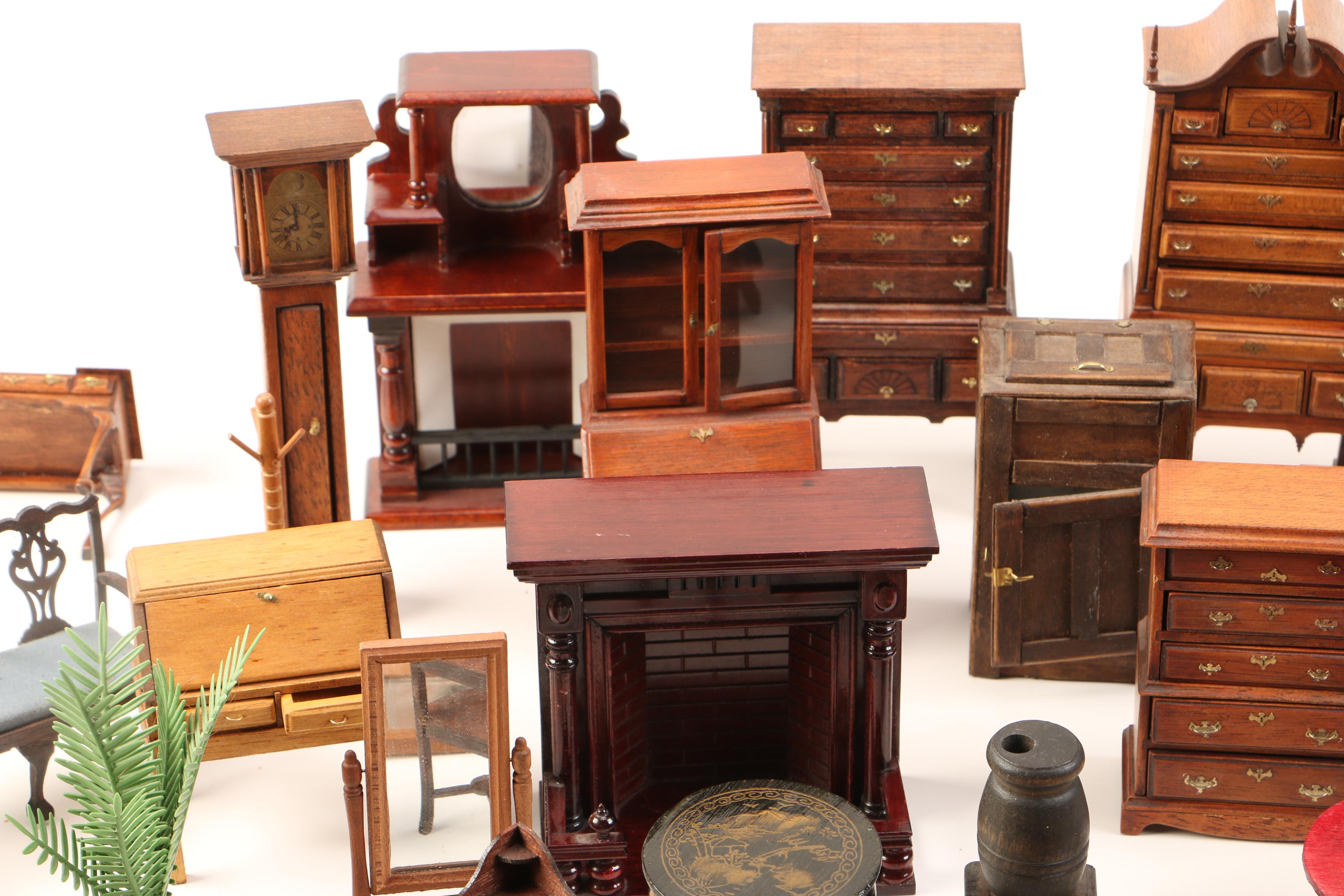 Assorted Doll House Furniture