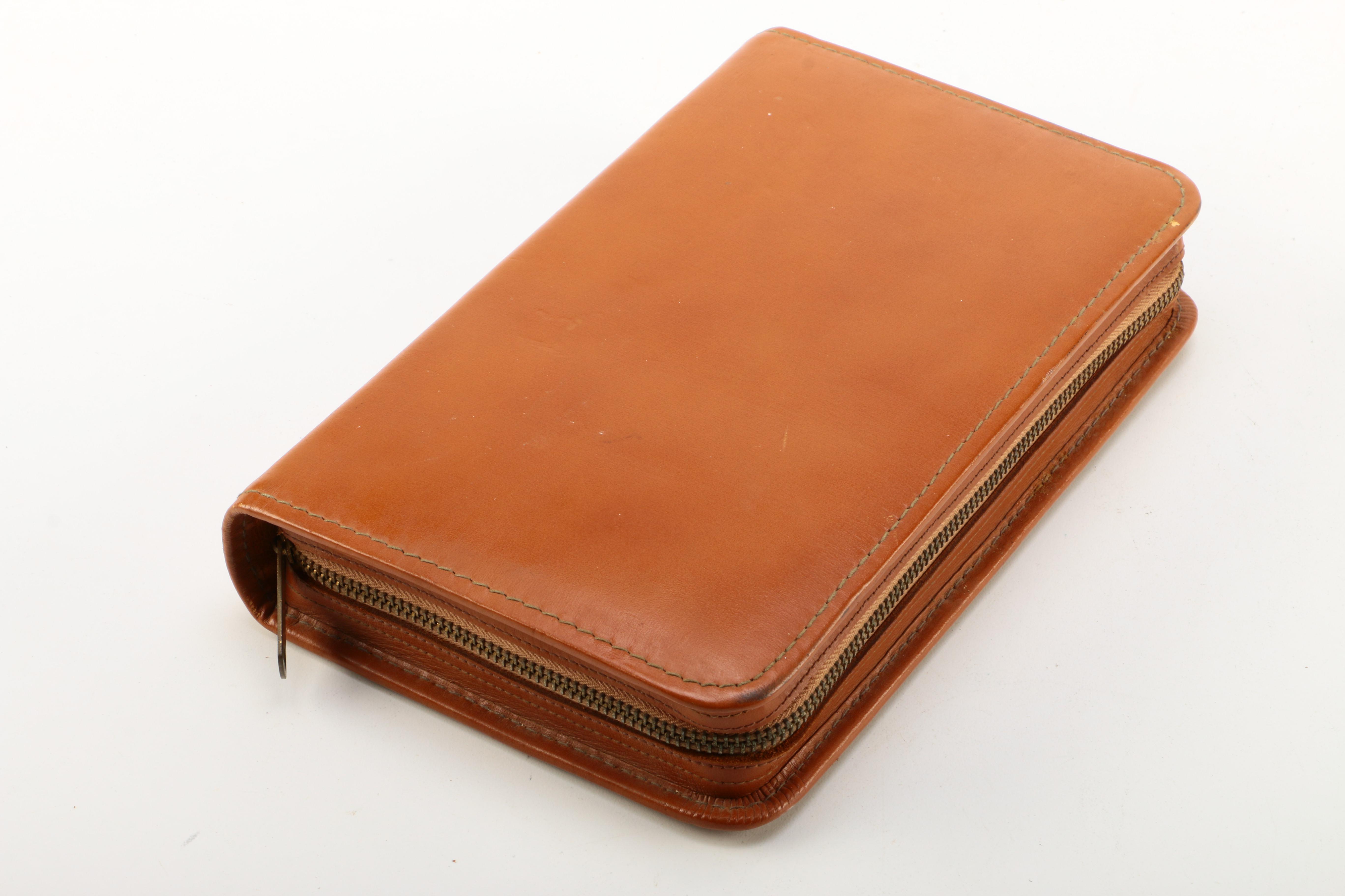 Vintage Grooming Accessories