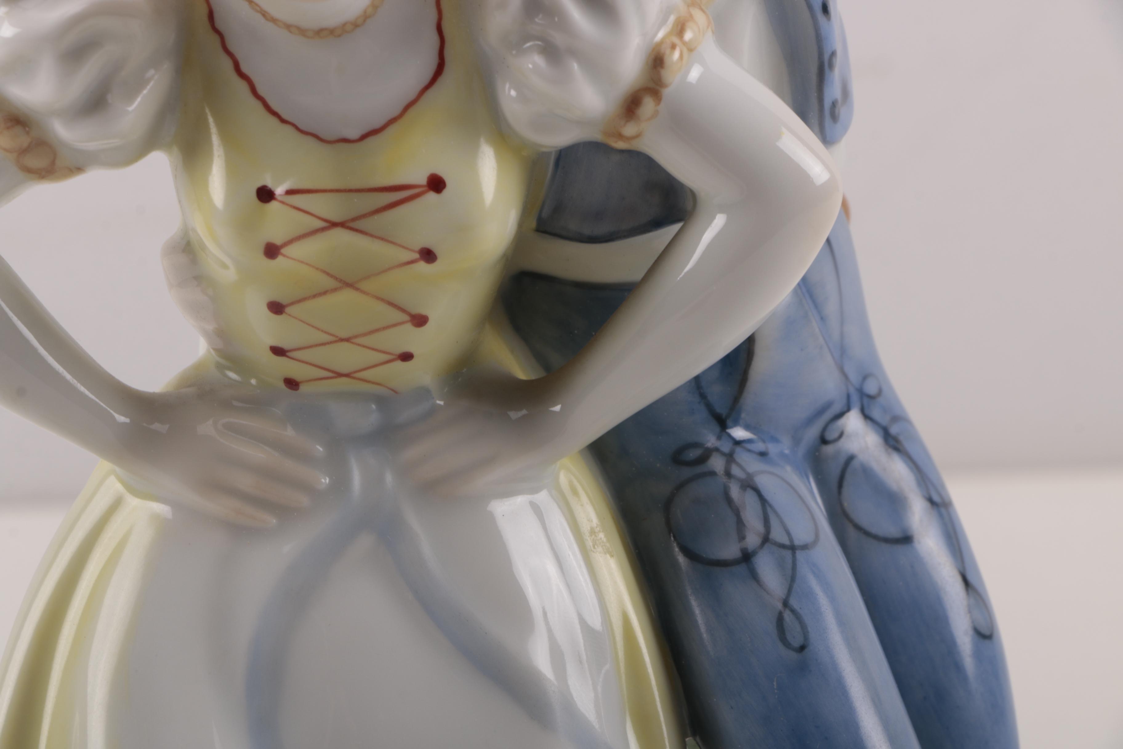 Herend "Dancing Couple" Porcelain Figurine, #5513