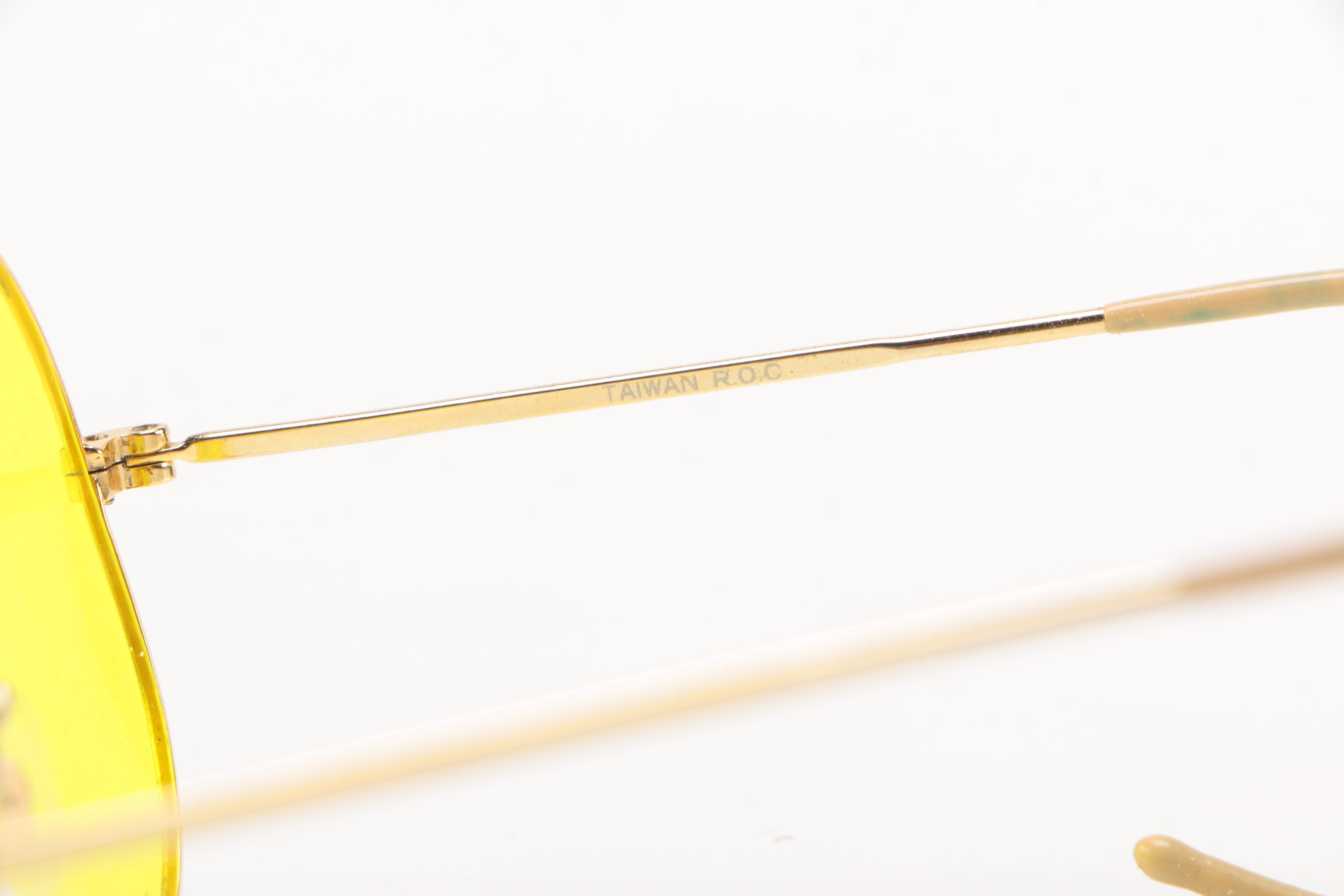 Simmons Aviator Sunglasses