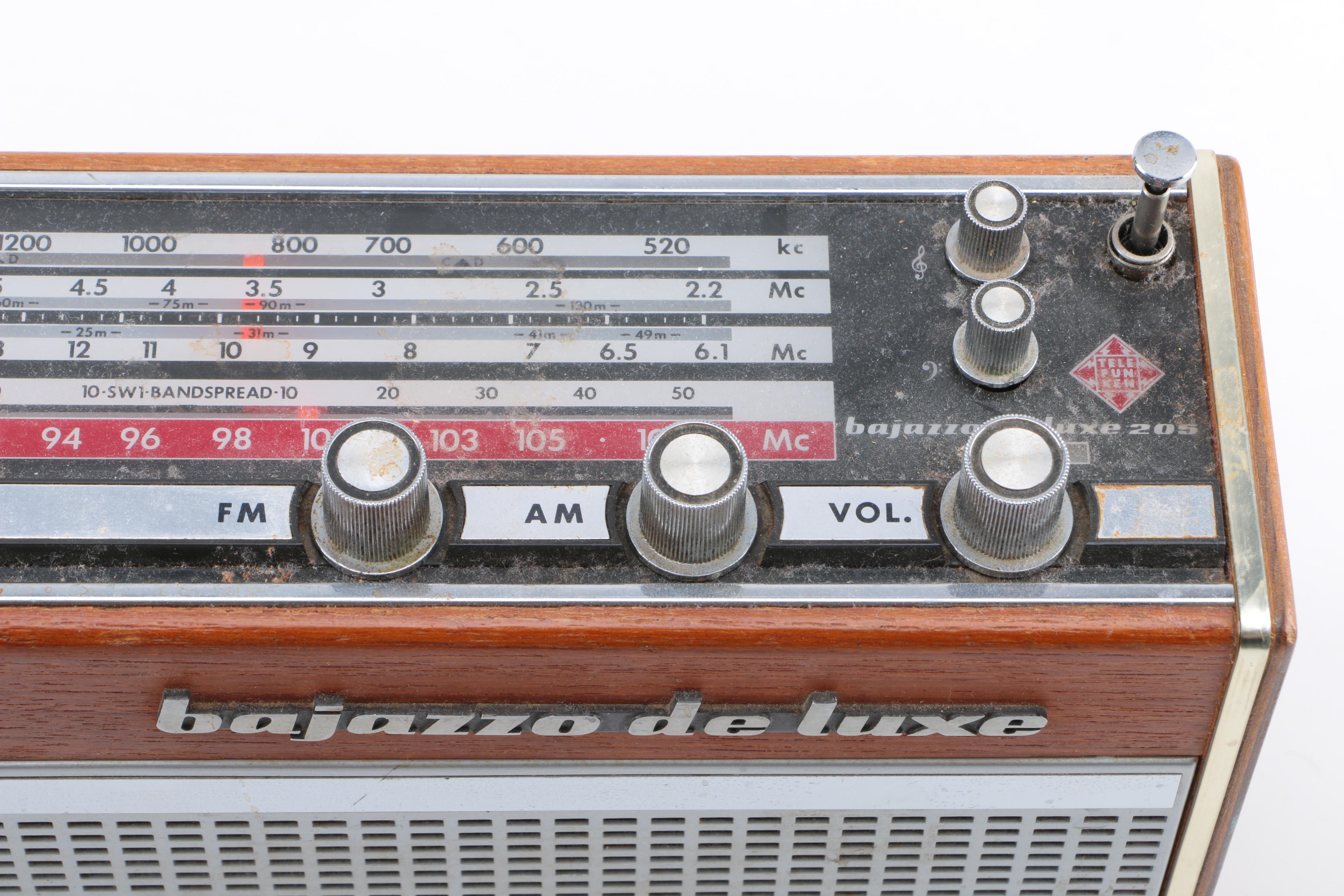Telefunken Bajazoo Deluxe Short Wave Radio