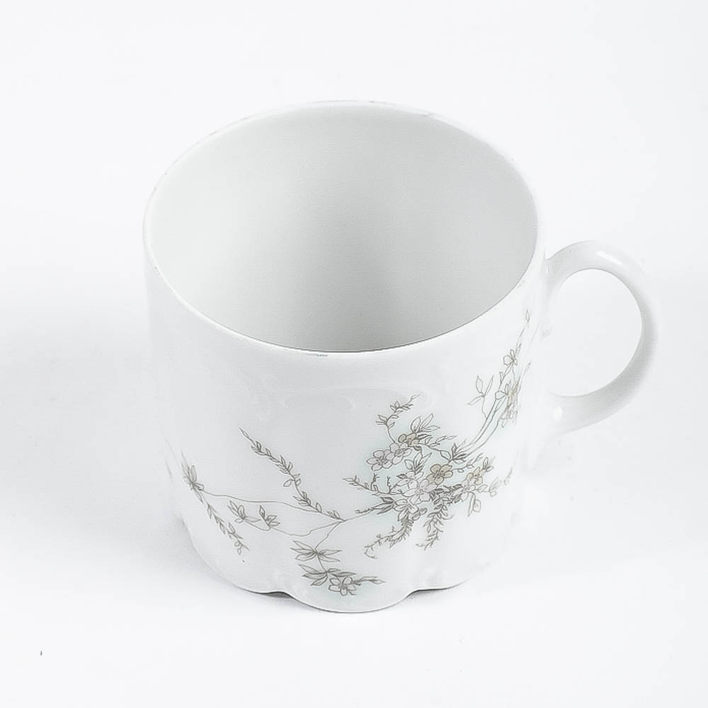 A Collection of Vintage Rosenthal "Classic Rose" Serve Ware Including a Tea Service