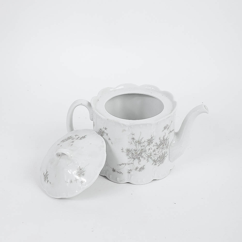 A Collection of Vintage Rosenthal "Classic Rose" Serve Ware Including a Tea Service