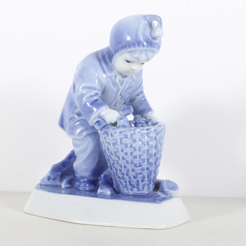 Four Zsolnay Pottery Ceramic Blue and White Figurines