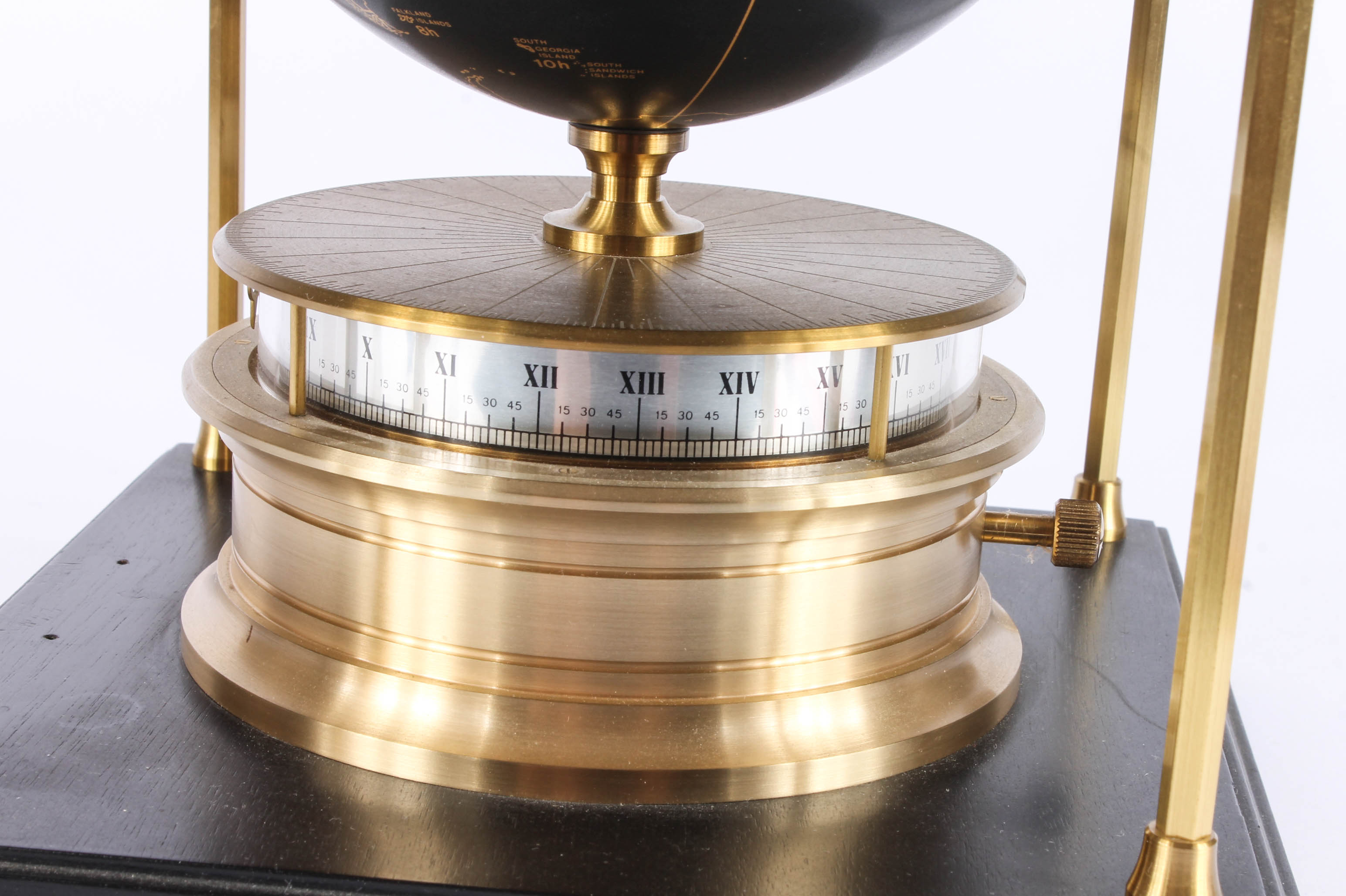 Vintage Royal Geographic Society International Time Zone Clock