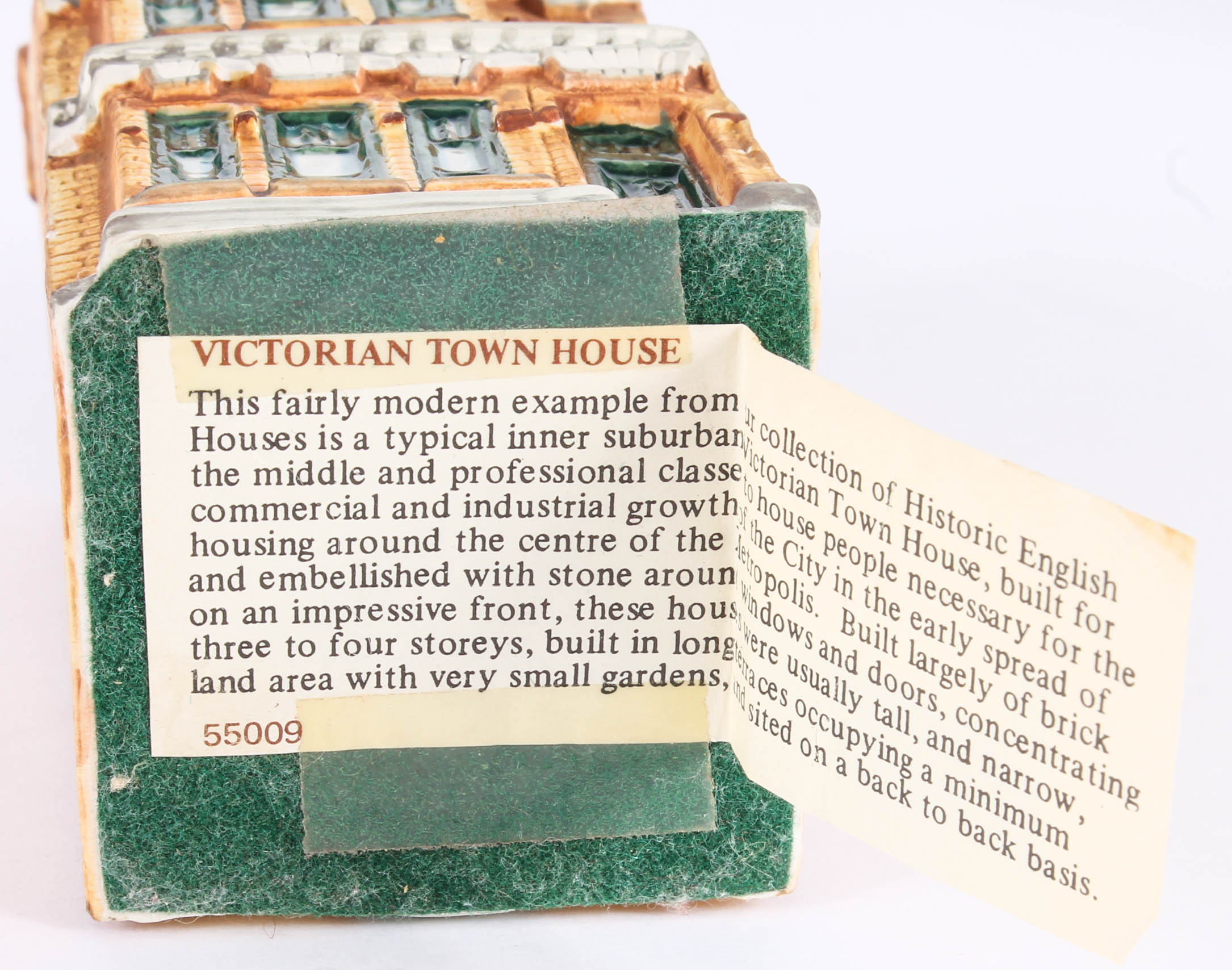 Van Hill Pottery "Traditional Houses & Cottages of Great Britain" Figurines