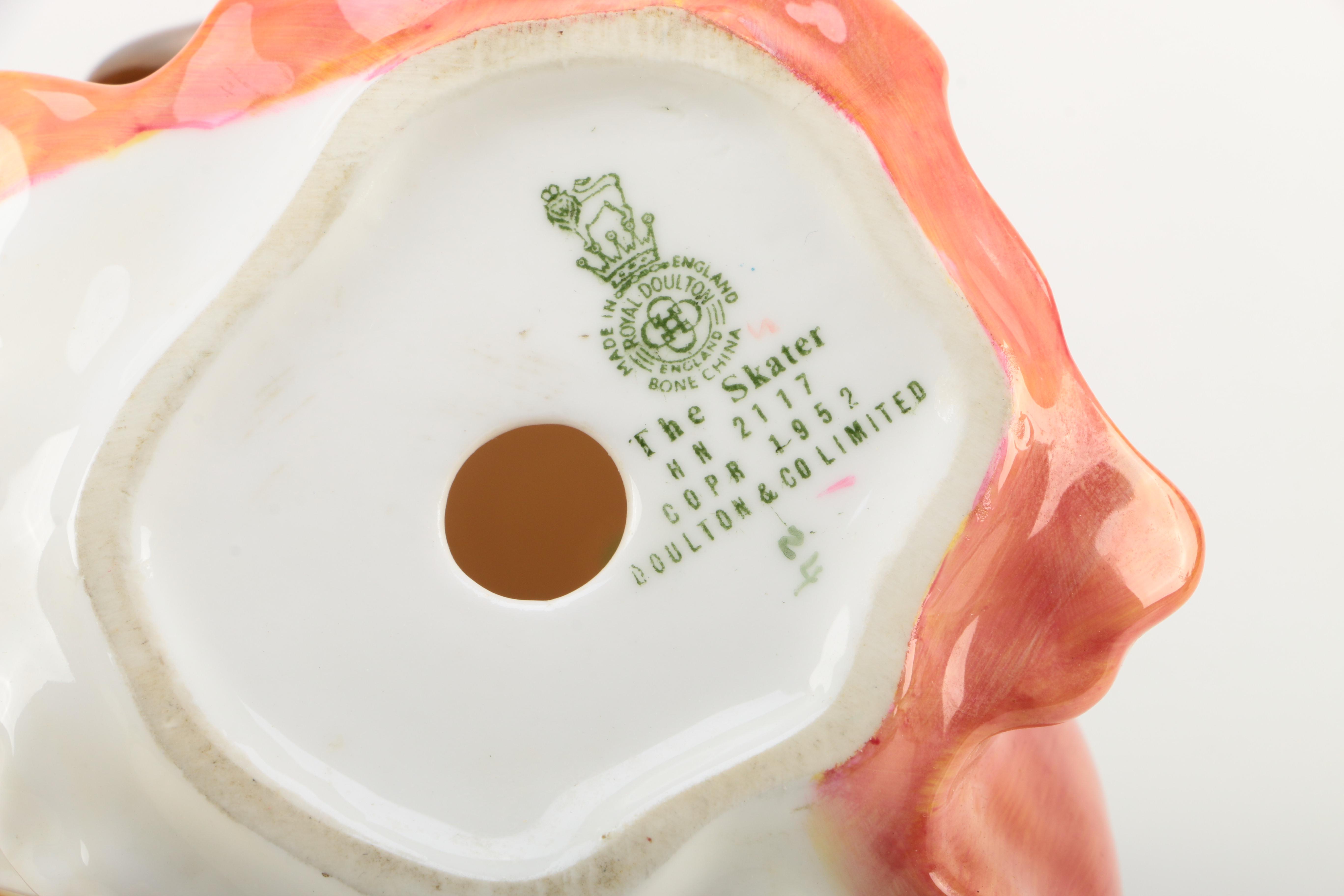 Royal Doulton Figurines Including "The Leisure Hour"