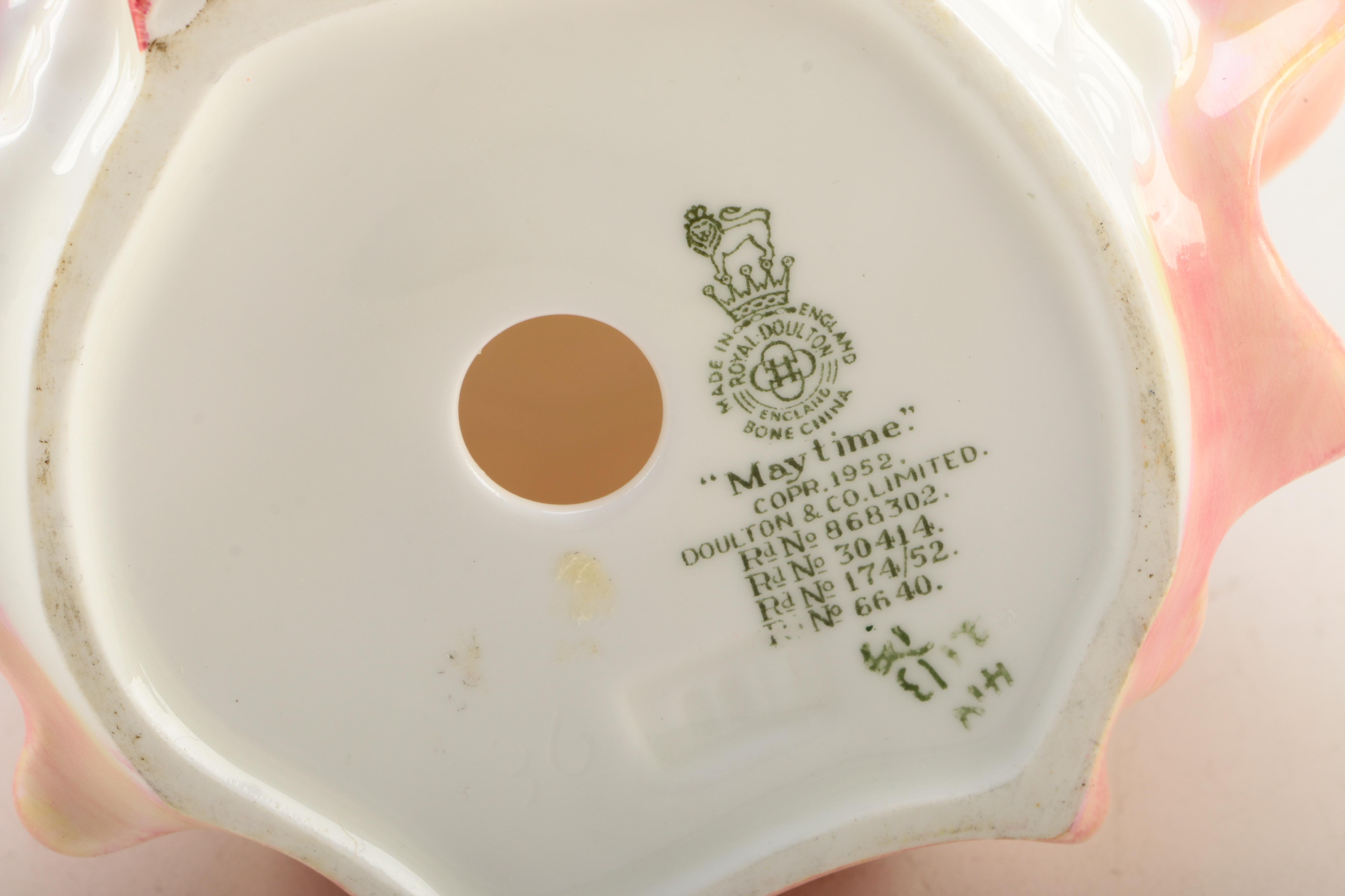 Royal Doulton Figurines Including "The Leisure Hour"