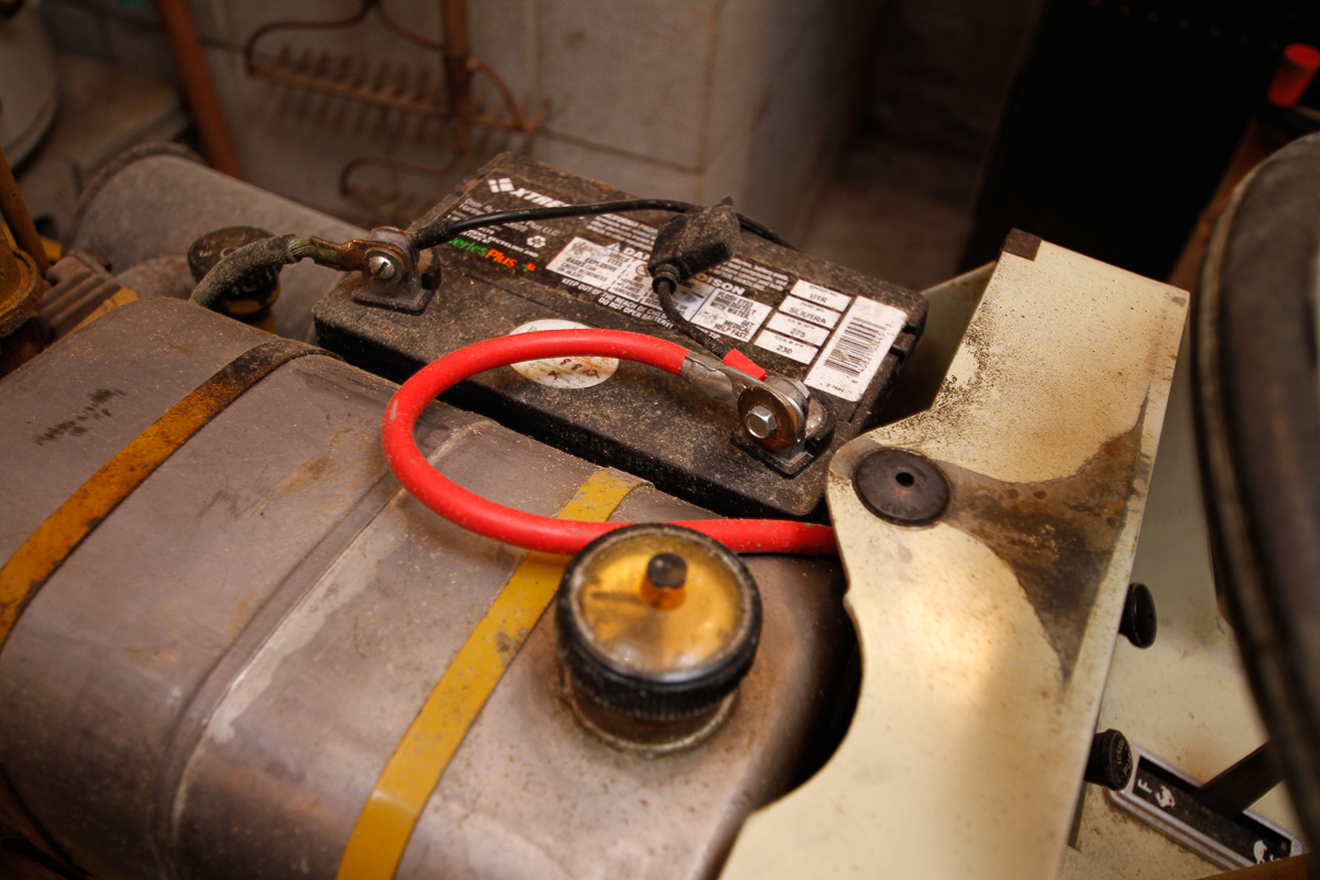 Vintage Craftsman Suburban Garden Tractor