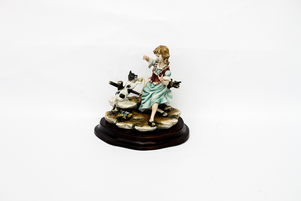 Liciano Cazzola Capodimonte Italian Porcelain Figurine