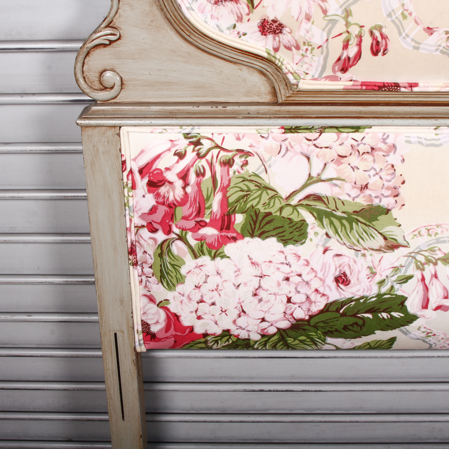 Vintage Decorative Floral Twin Head Board